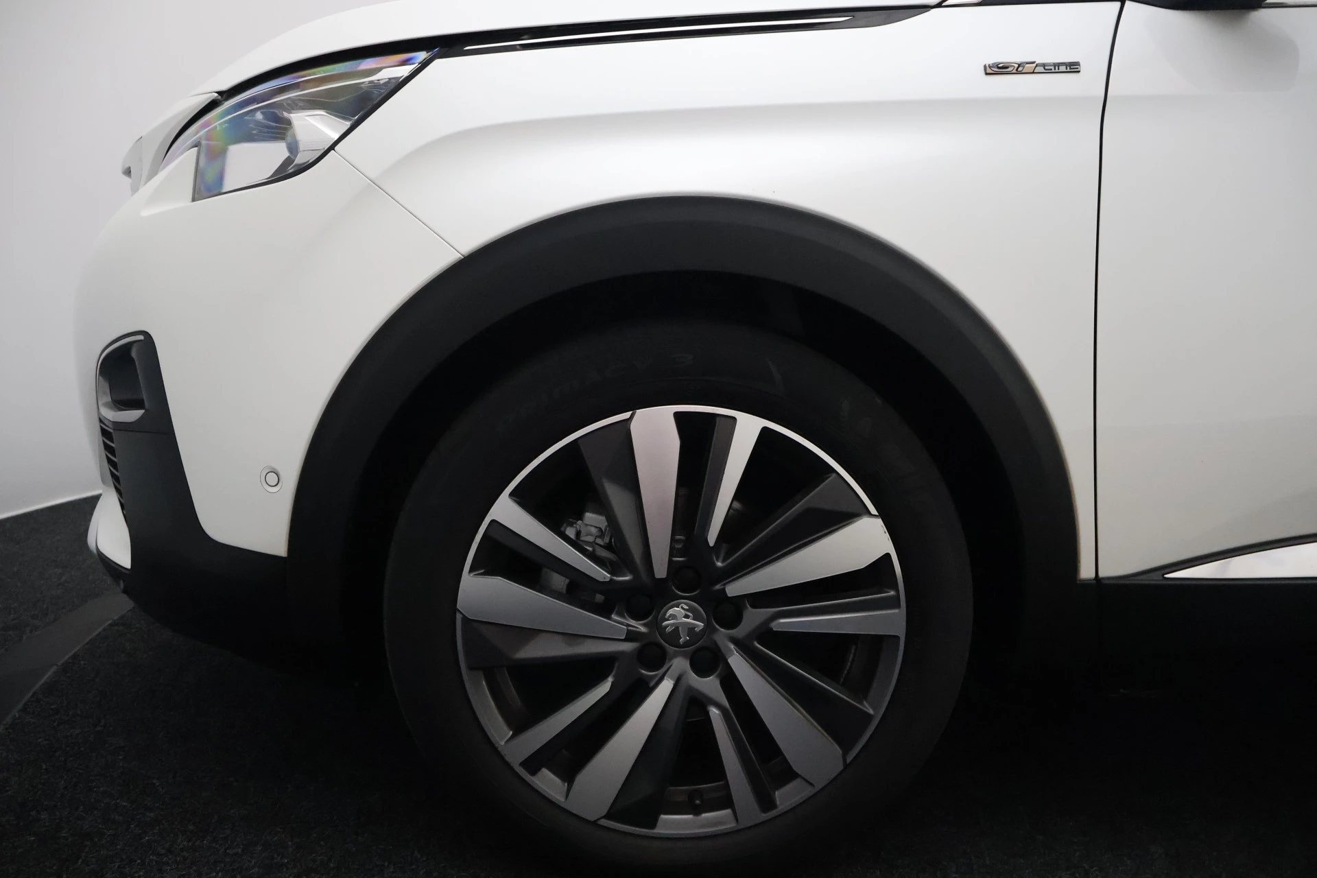 Hoofdafbeelding Peugeot 5008