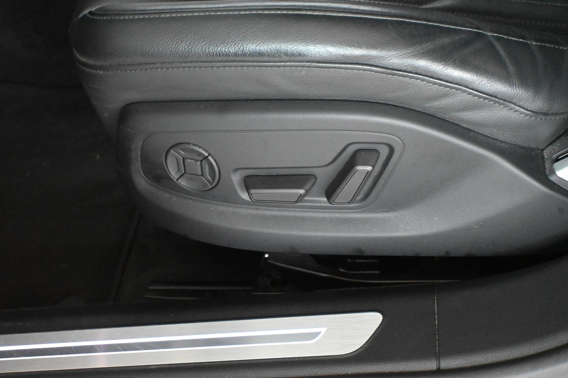 Hoofdafbeelding Audi A8