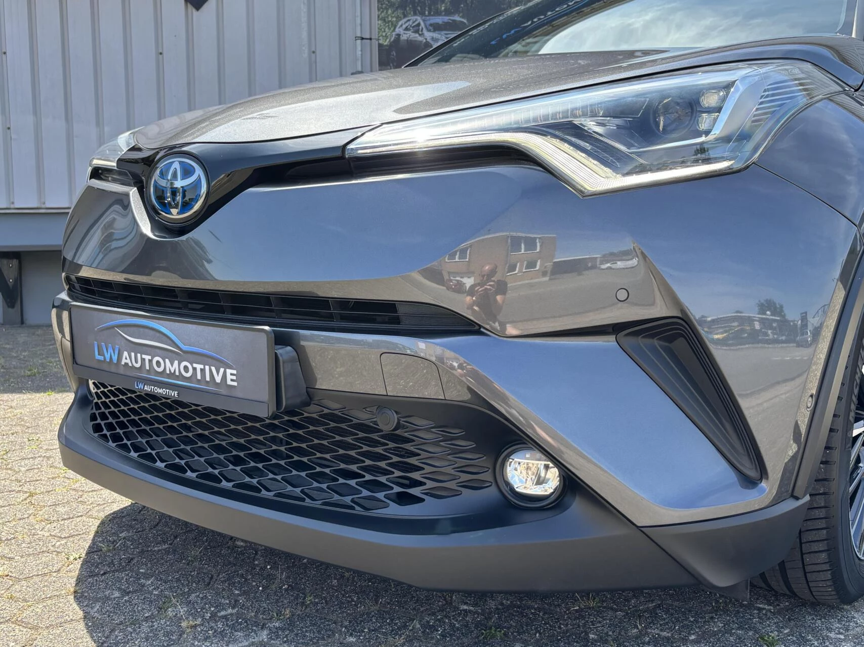 Hoofdafbeelding Toyota C-HR