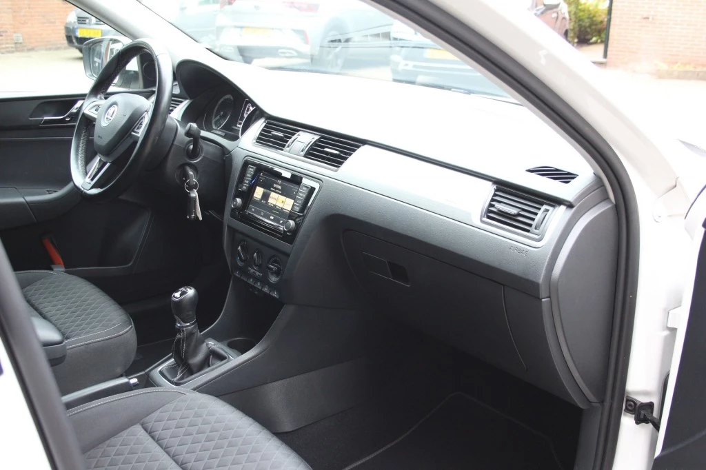Hoofdafbeelding Škoda Rapid