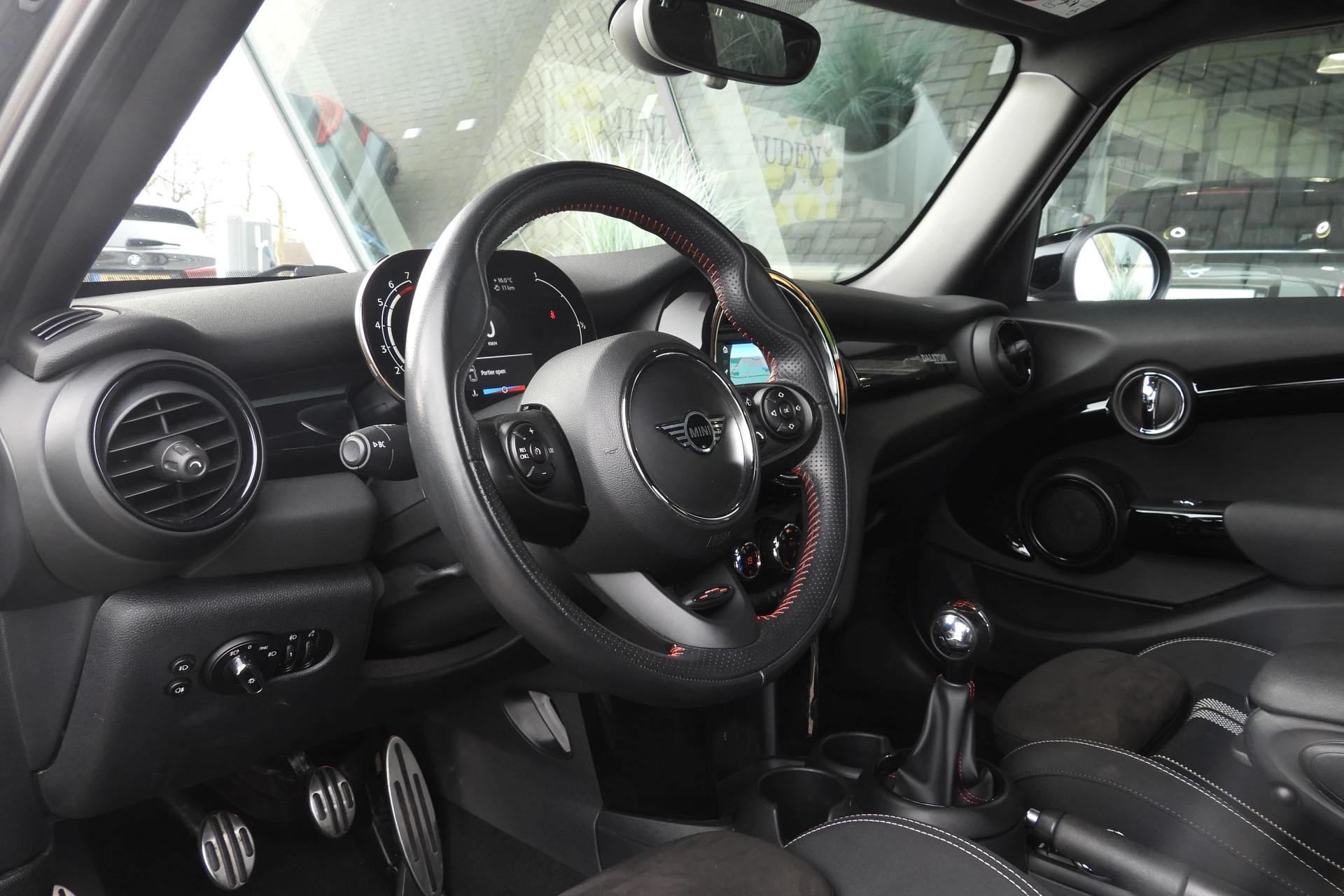 Hoofdafbeelding MINI Cooper