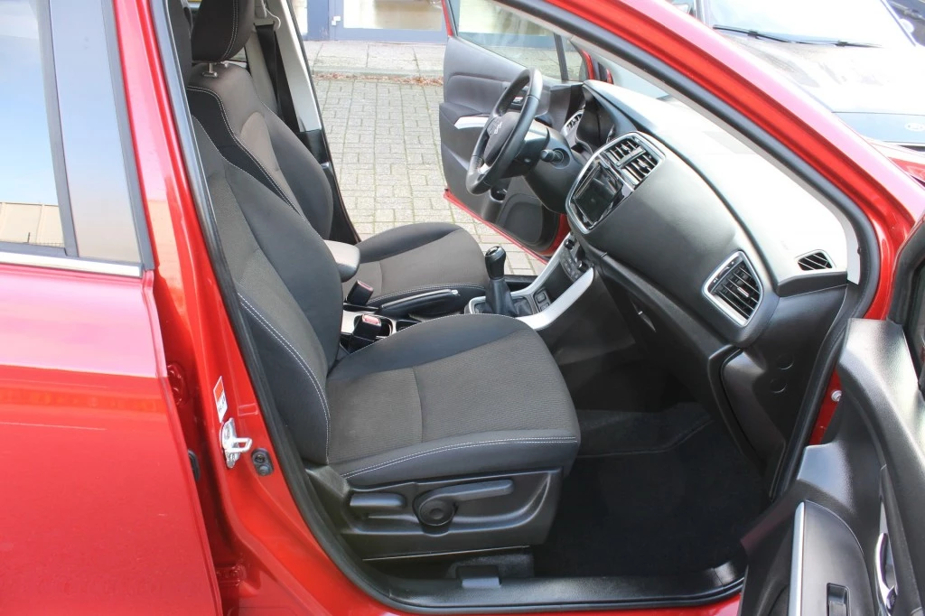 Hoofdafbeelding Suzuki S-Cross