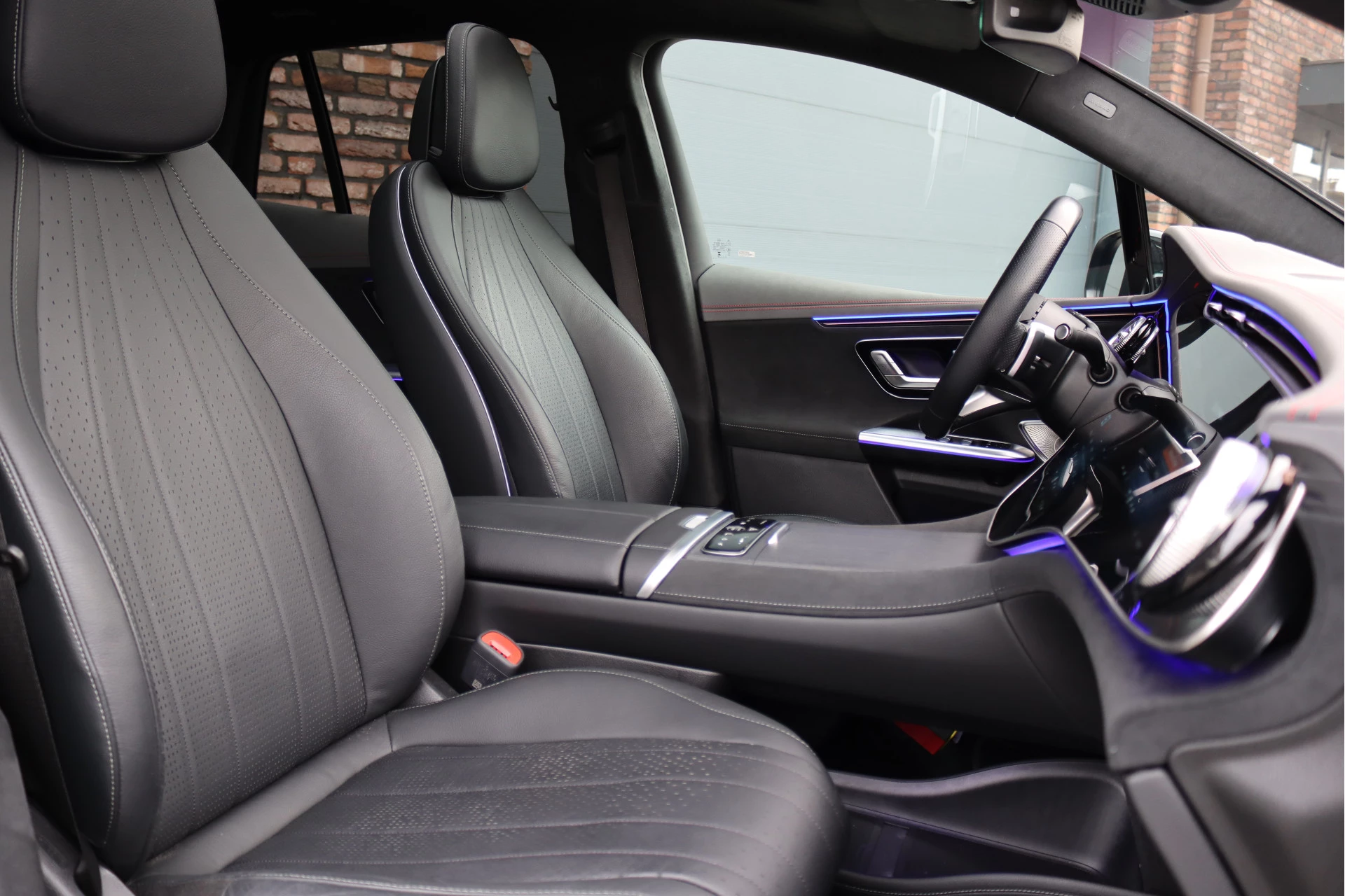 Hoofdafbeelding Mercedes-Benz EQE