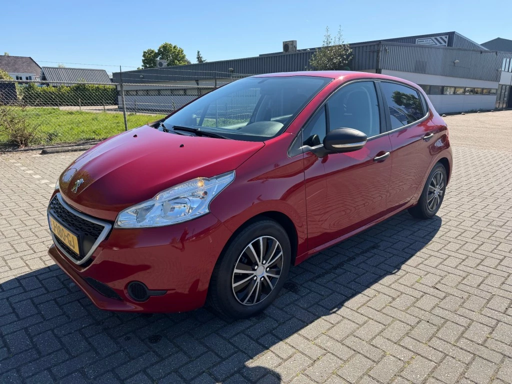 Hoofdafbeelding Peugeot 208