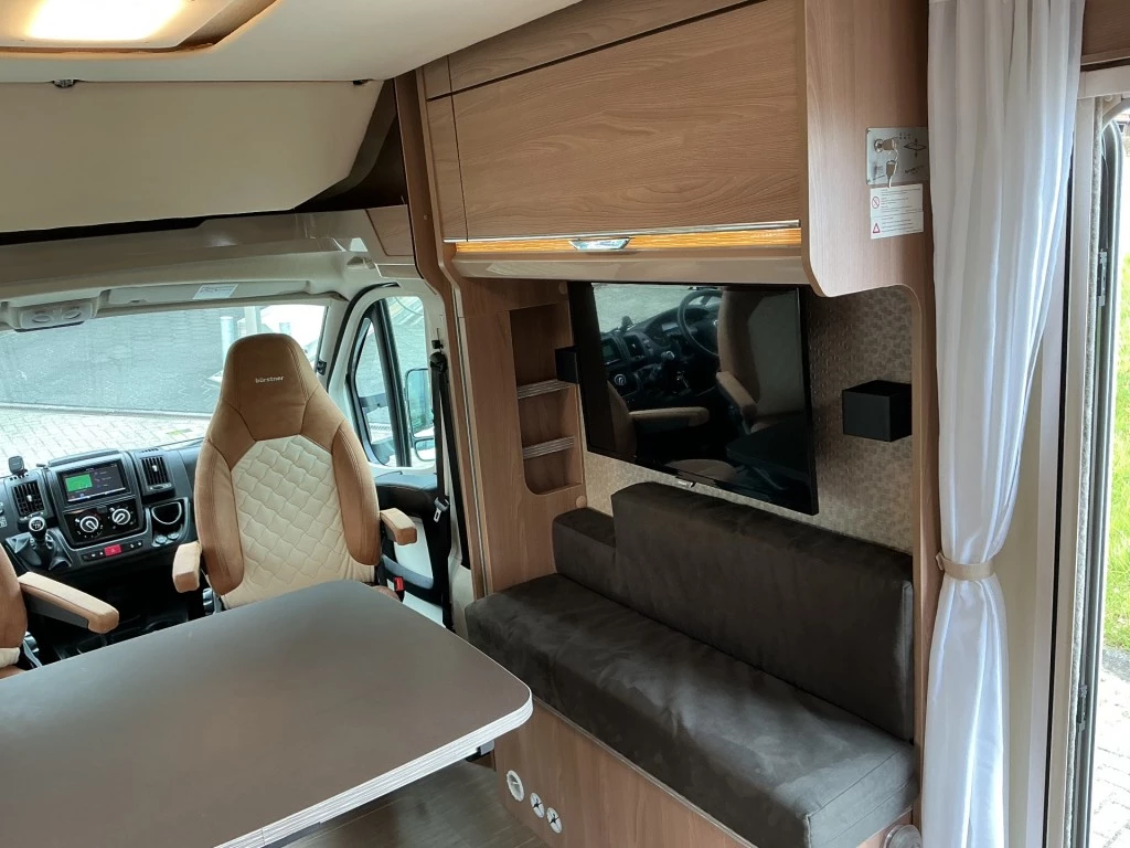 Hoofdafbeelding Bürstner Ixeo Bt6801