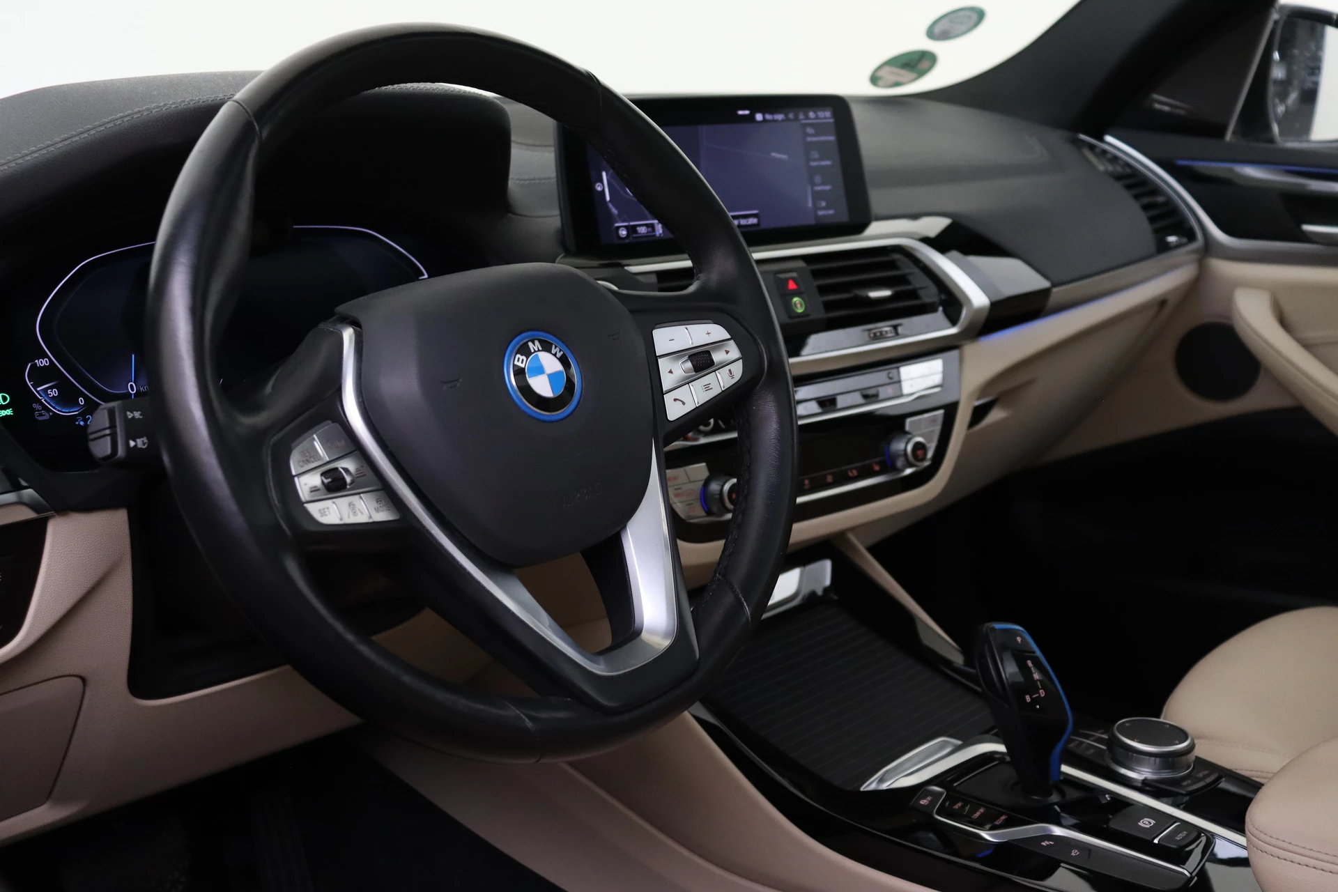 Hoofdafbeelding BMW iX3