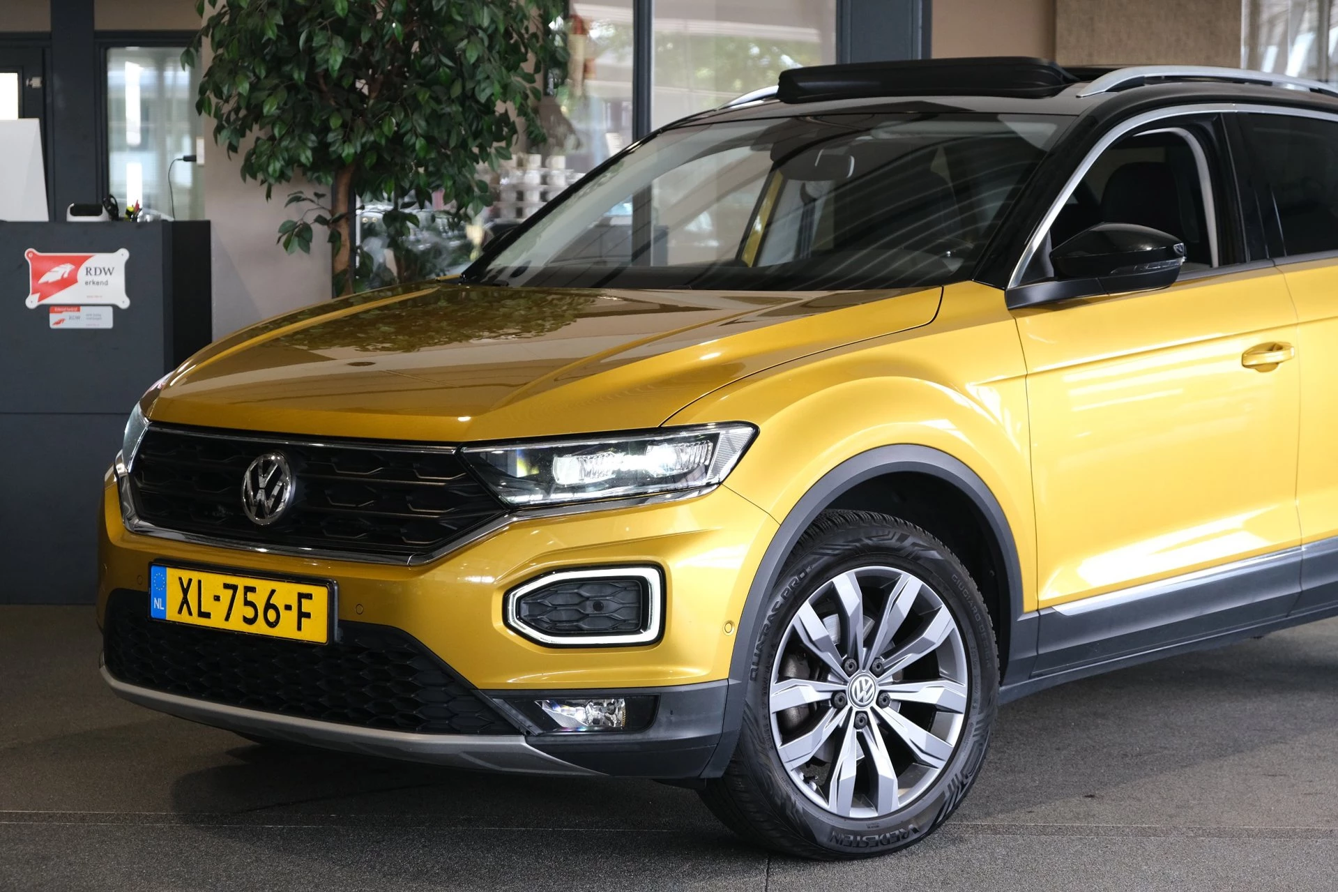 Hoofdafbeelding Volkswagen T-Roc