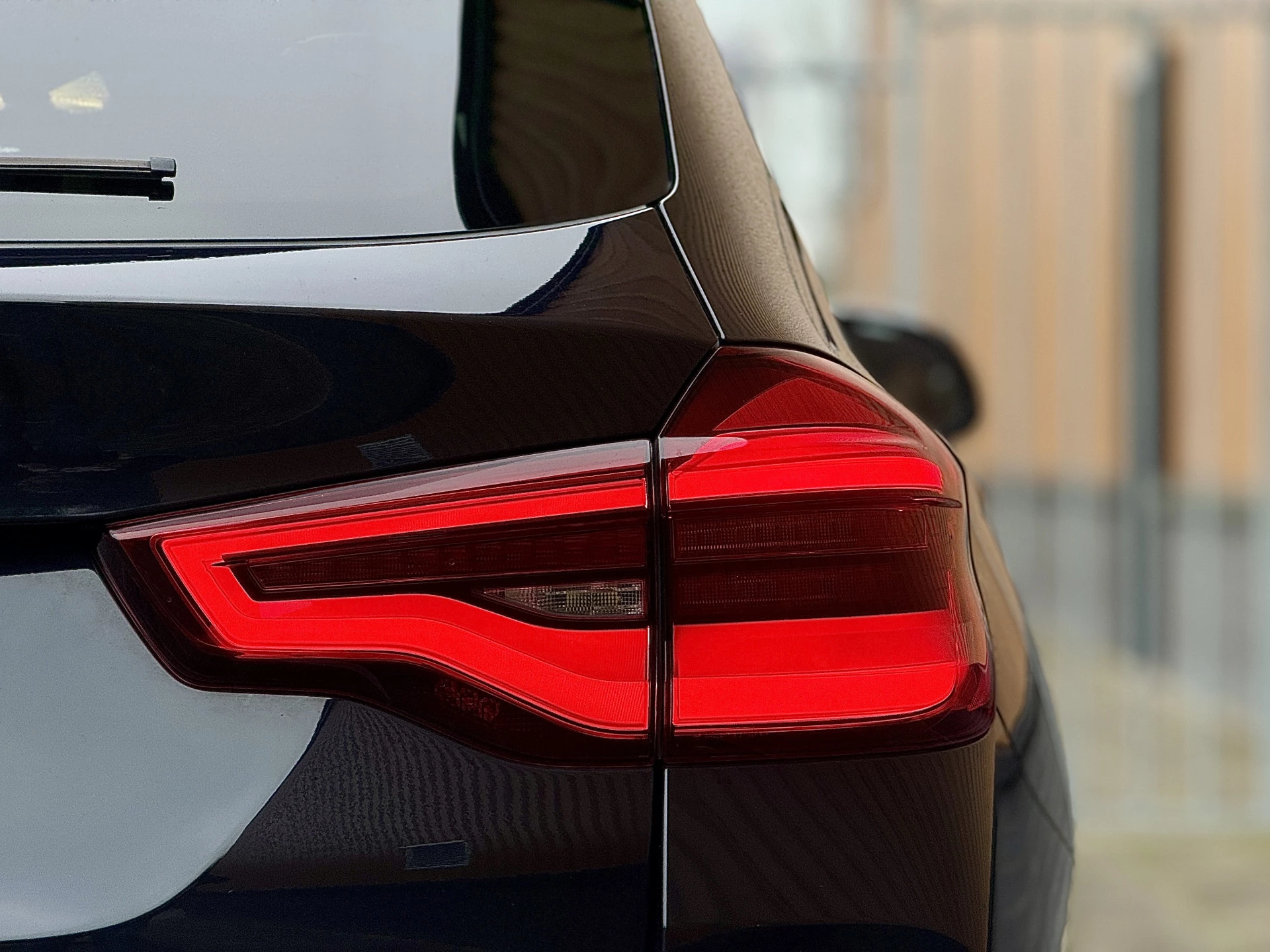 Hoofdafbeelding BMW iX3