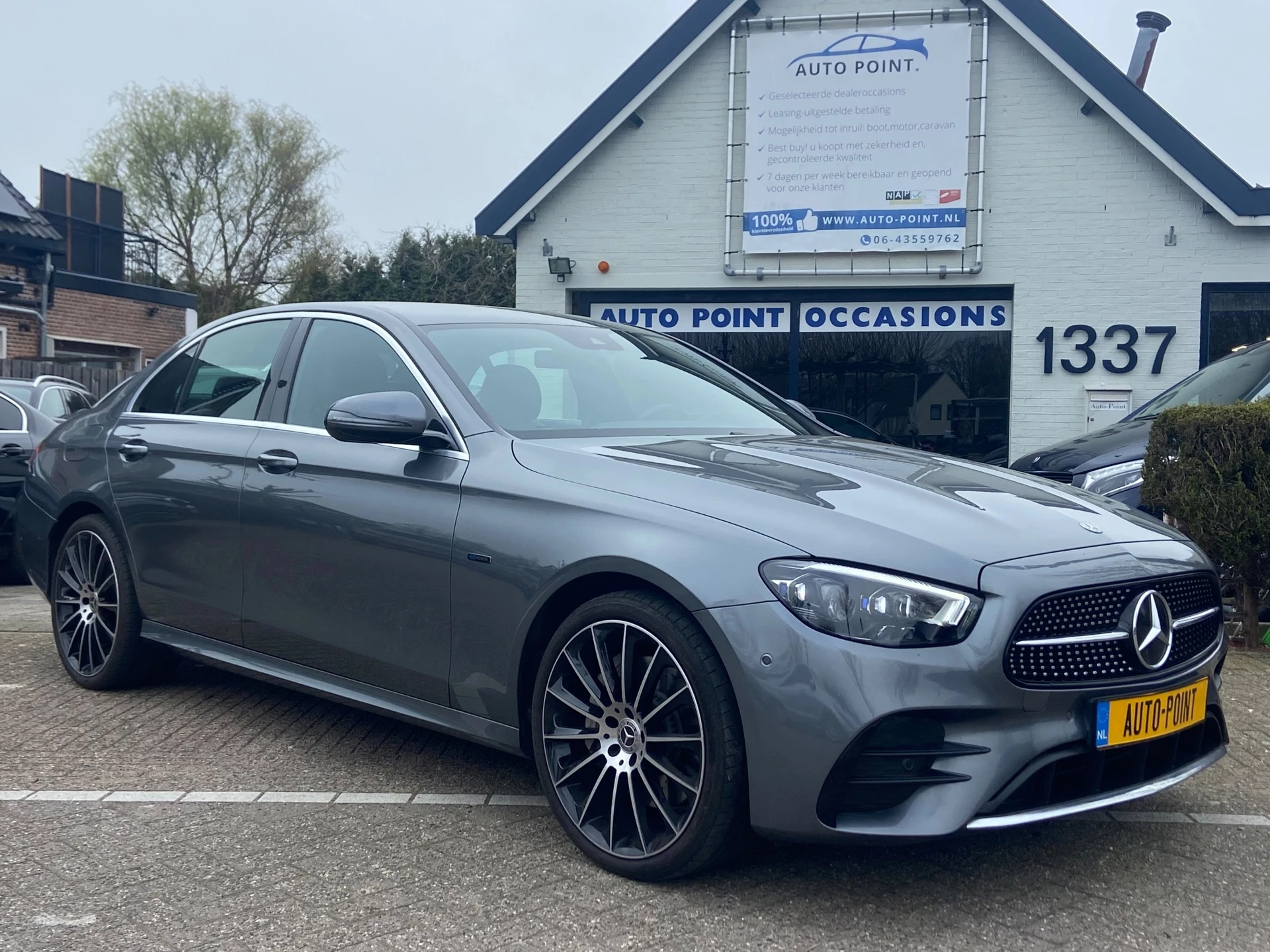 Hoofdafbeelding Mercedes-Benz E-Klasse