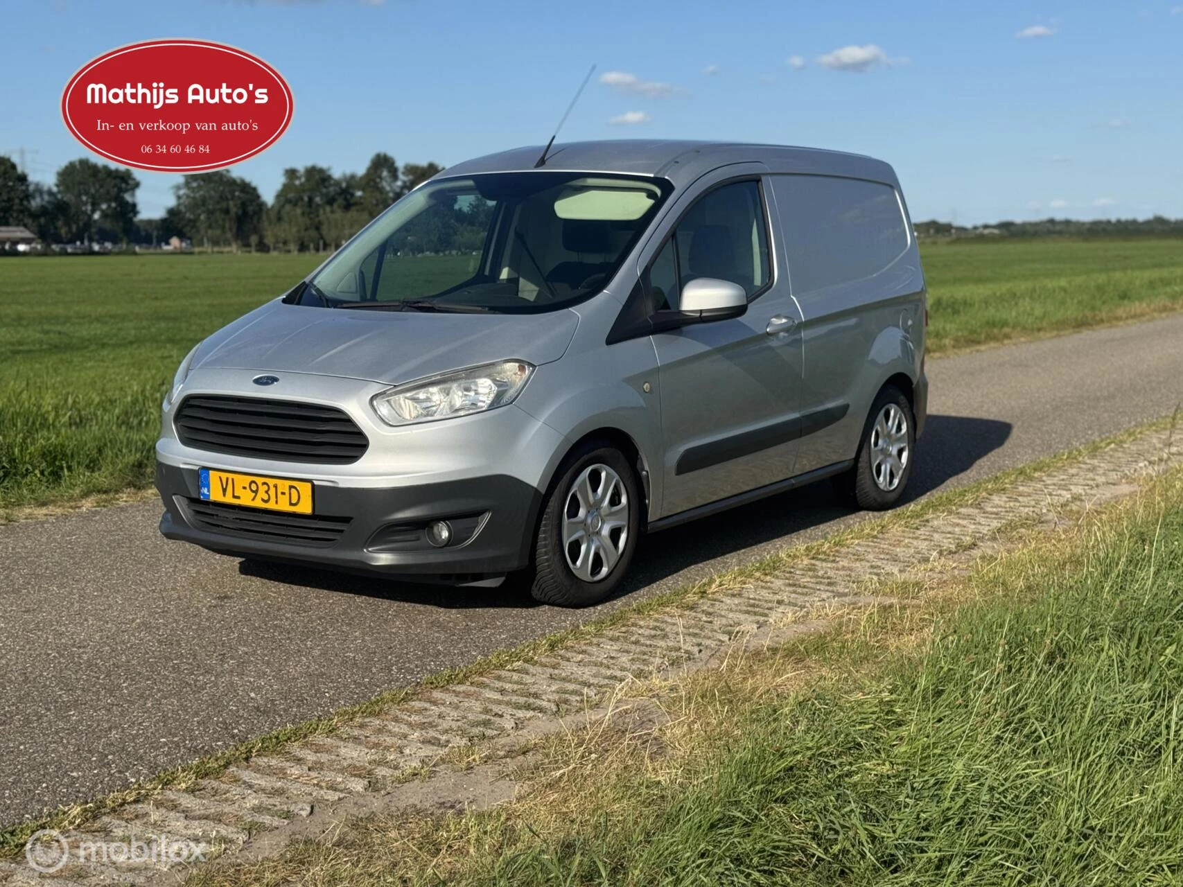 Hoofdafbeelding Ford Transit Courier