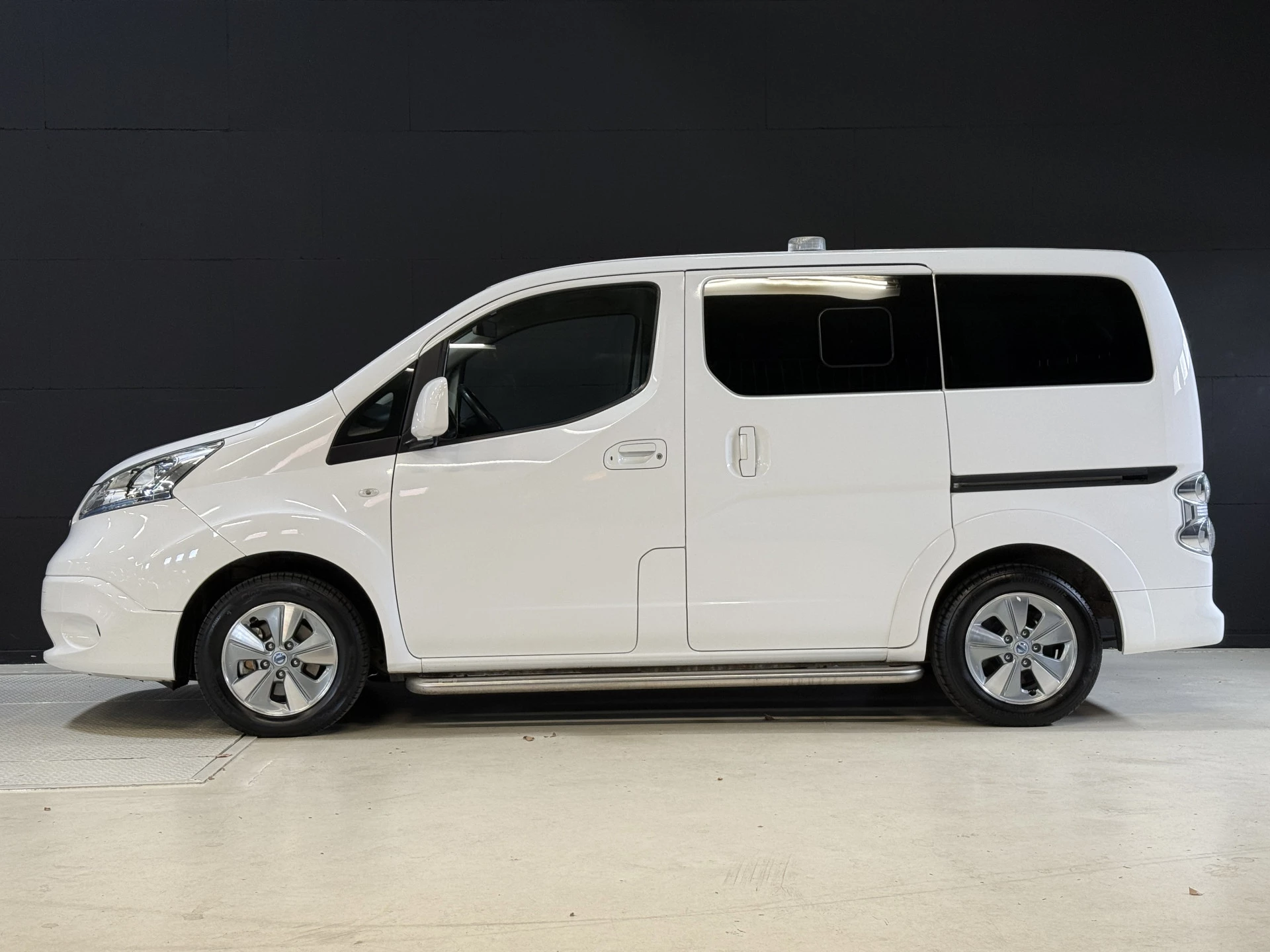 Hoofdafbeelding Nissan e-NV200