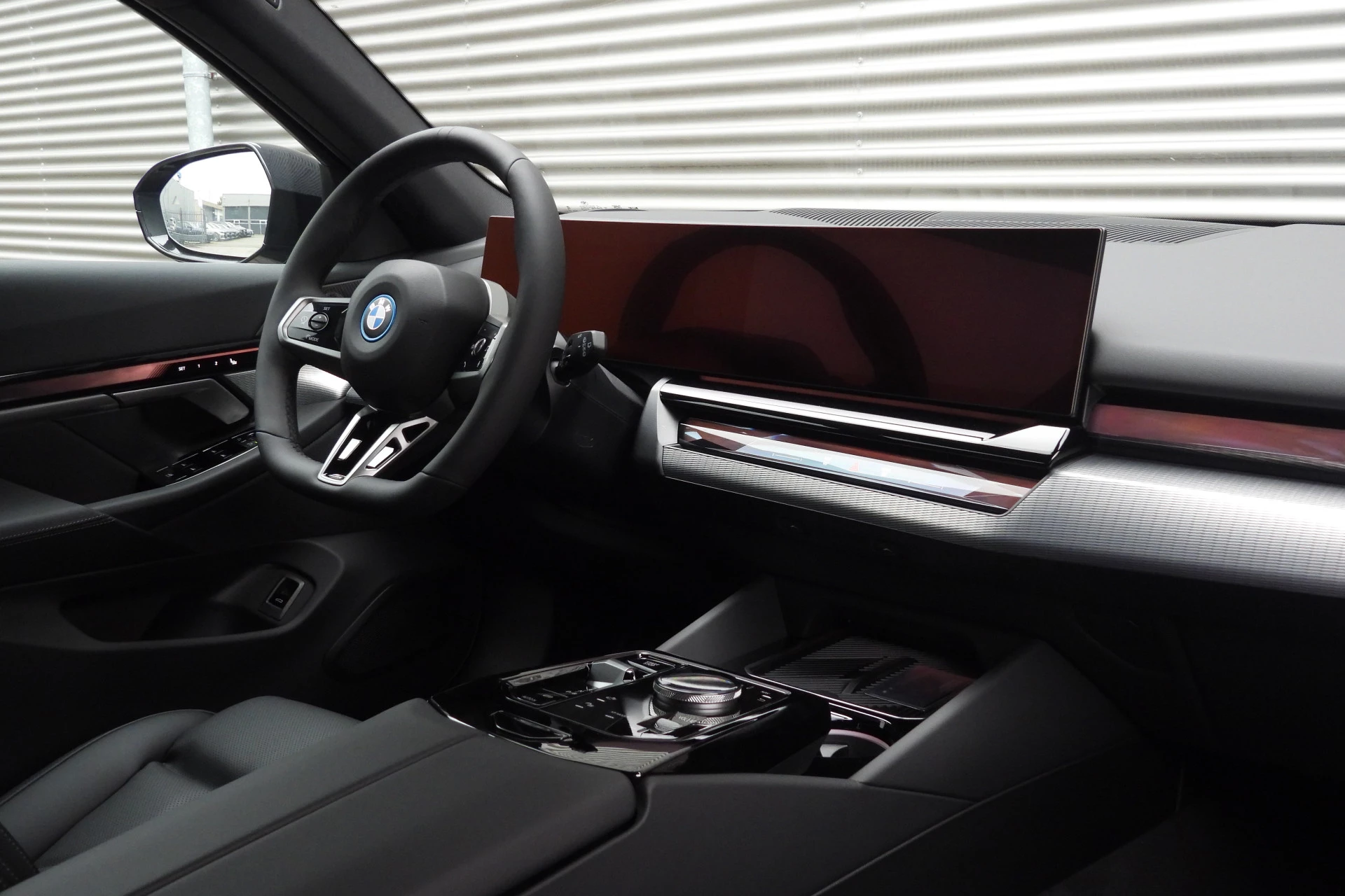 Hoofdafbeelding BMW i5