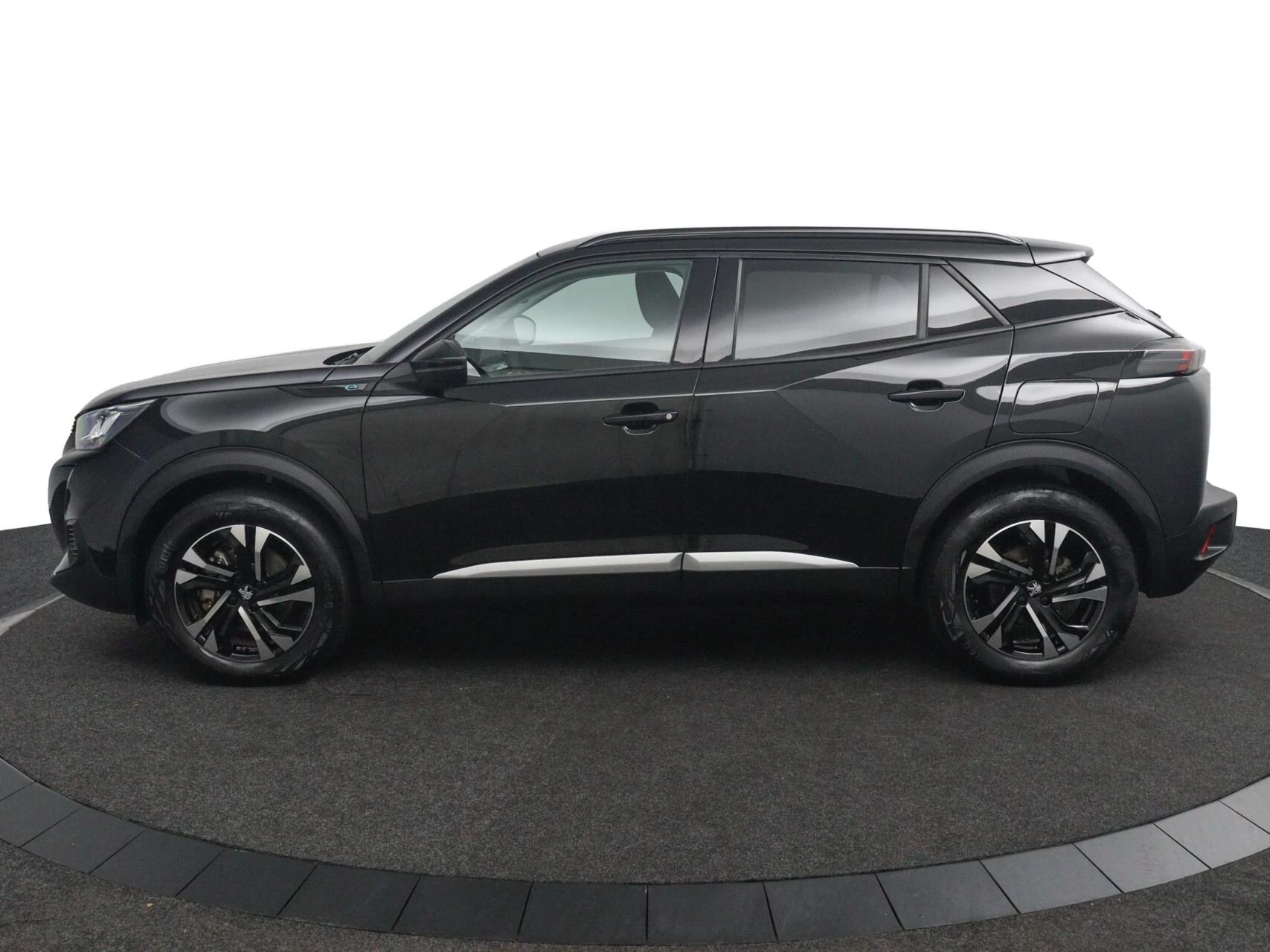 Hoofdafbeelding Peugeot e-2008