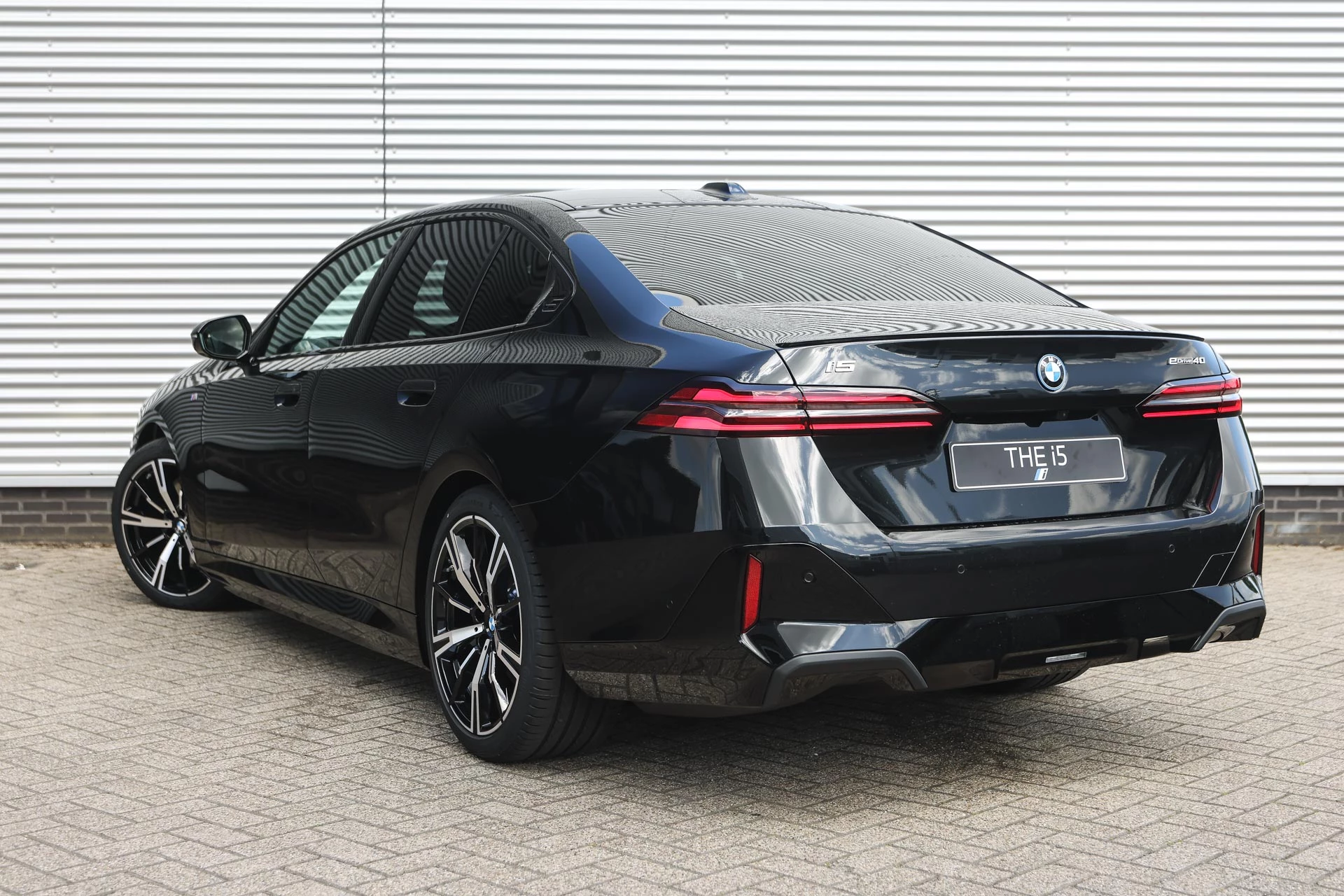Hoofdafbeelding BMW i5