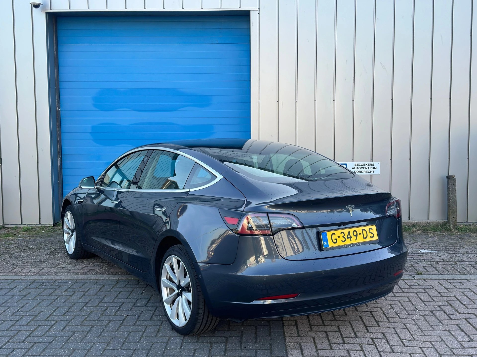 Hoofdafbeelding Tesla Model 3