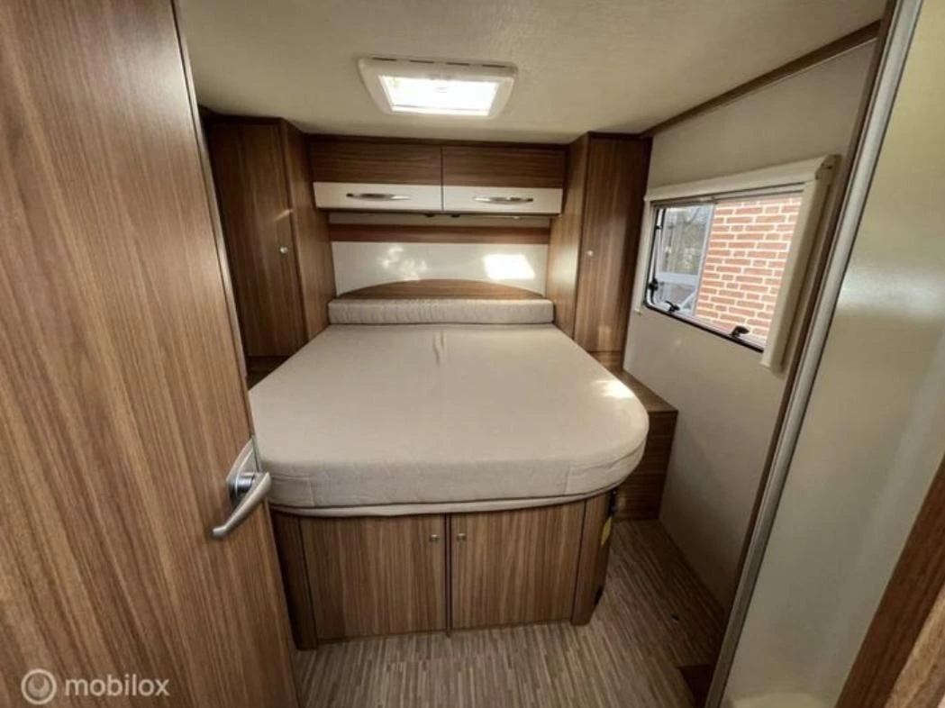 Hoofdafbeelding Carado T 449