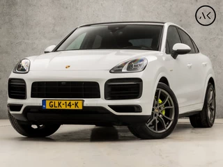 Hoofdafbeelding Porsche Cayenne Porsche Cayenne Coupé 3.0 E-Hybrid SportDesign 463Pk Automaat (SPORTCHRONO PAKKET, PANORAMADAK, ALCANTARA STUUR EN HEMEL, APPLE CARPLAY, LUCHTVERING, KUIPSTOELEN, SFEERVERLICHTING, 360 CAMERA, HEAD-UP DISPLAY, NIEUWSTAAT)
