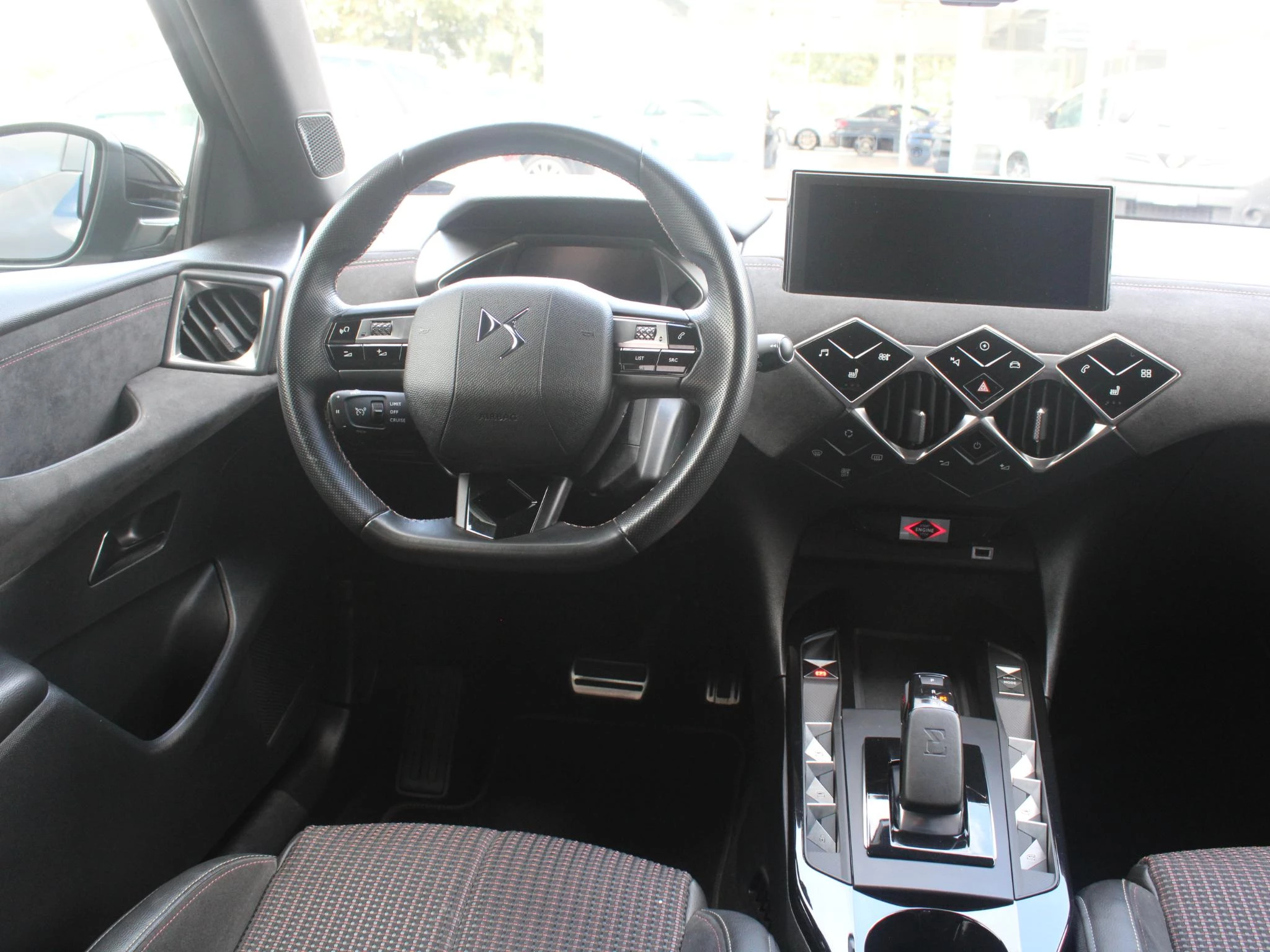 Hoofdafbeelding DS DS 3