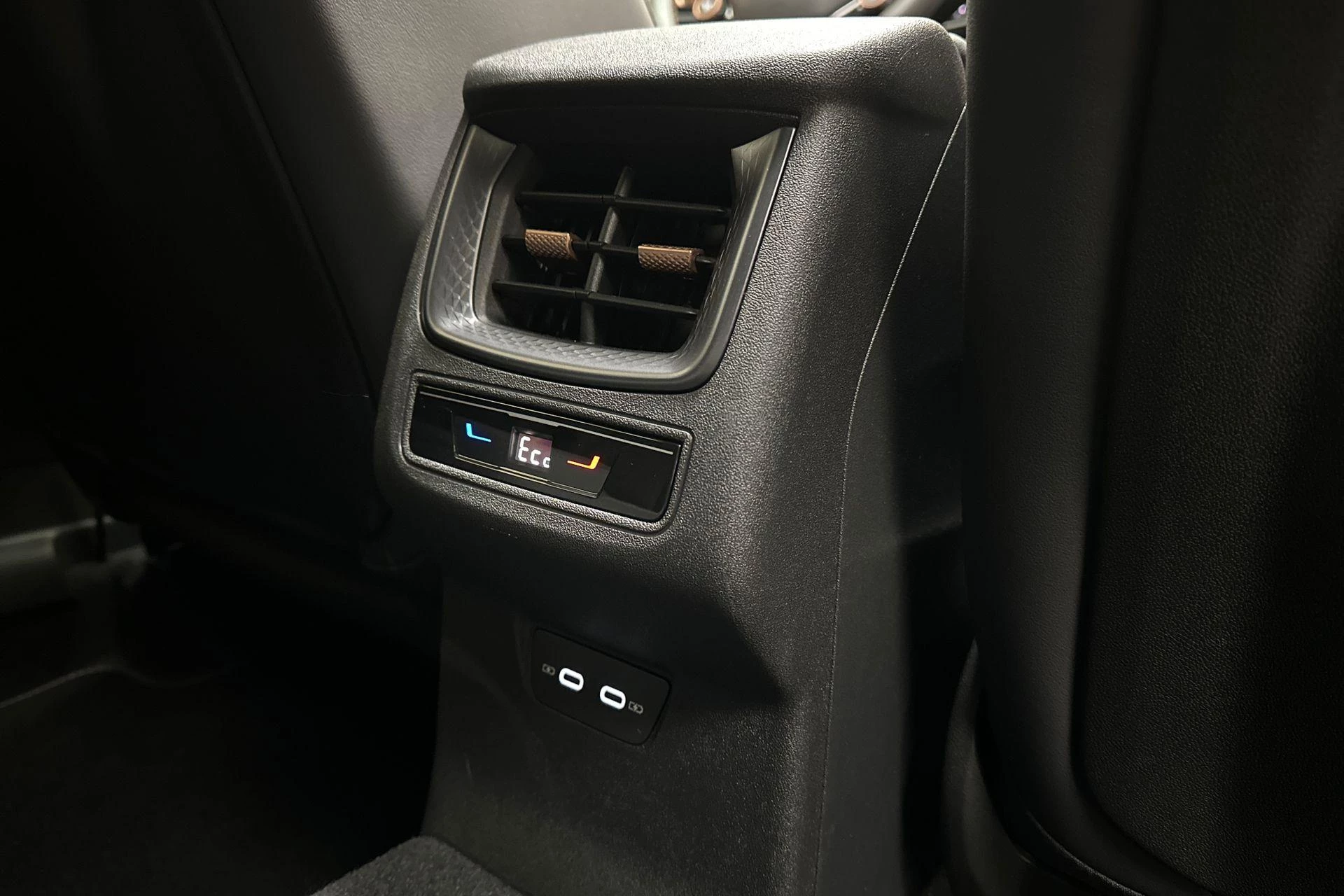 Hoofdafbeelding CUPRA Terramar