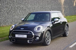 MINI Cooper S 2.0 | AUT - LED - Camera - HeadUp - Navi - H/K