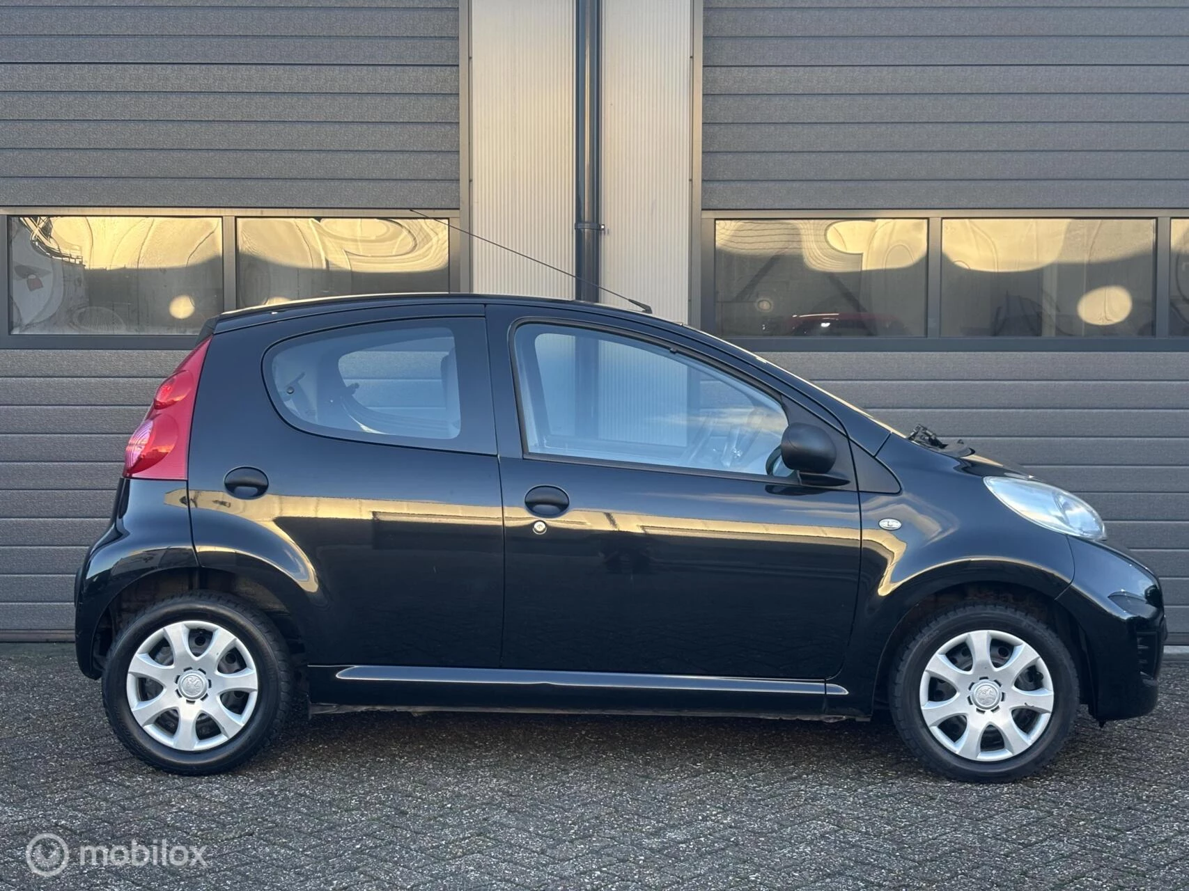 Hoofdafbeelding Peugeot 107