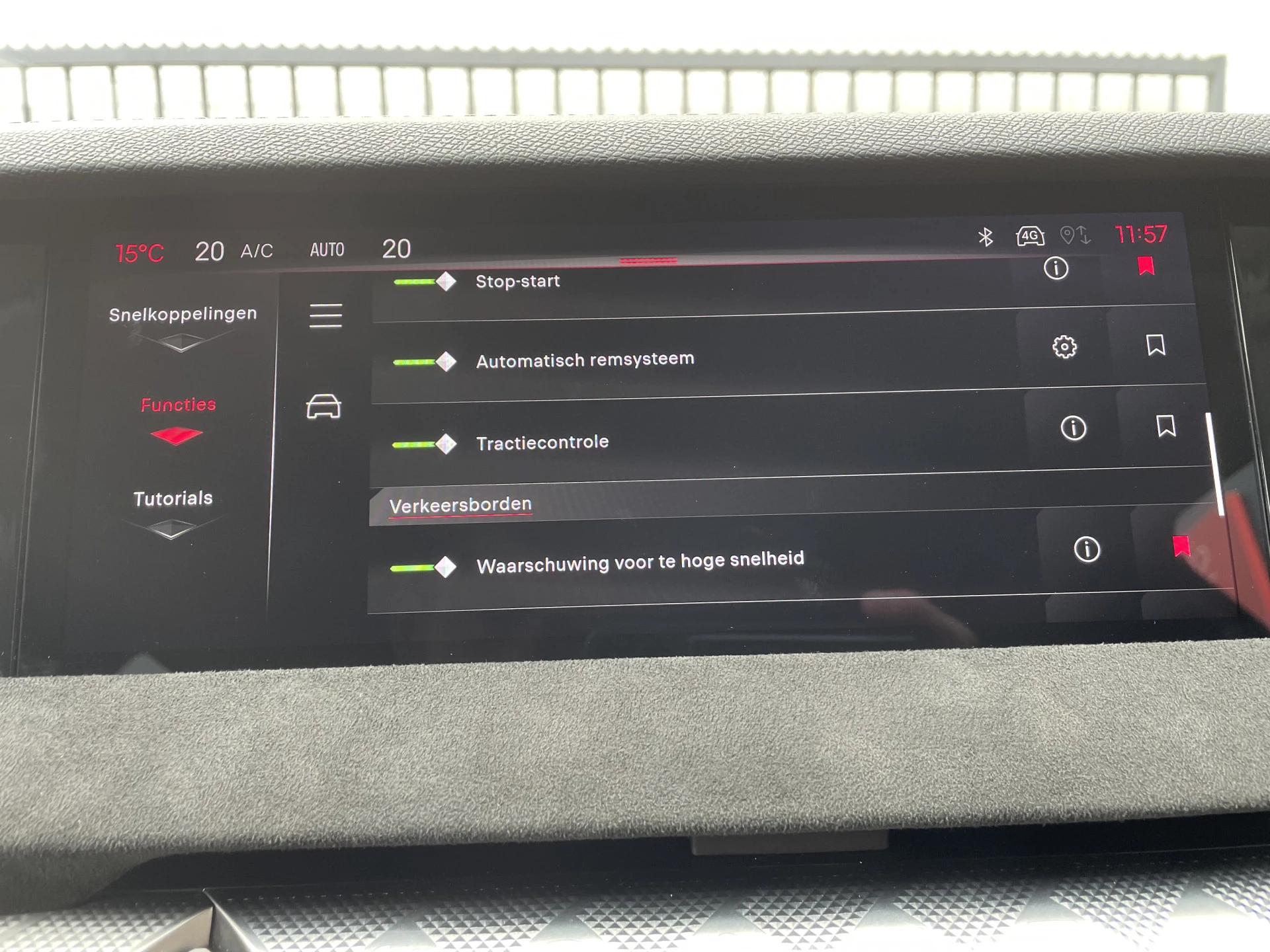 Hoofdafbeelding DS DS 4