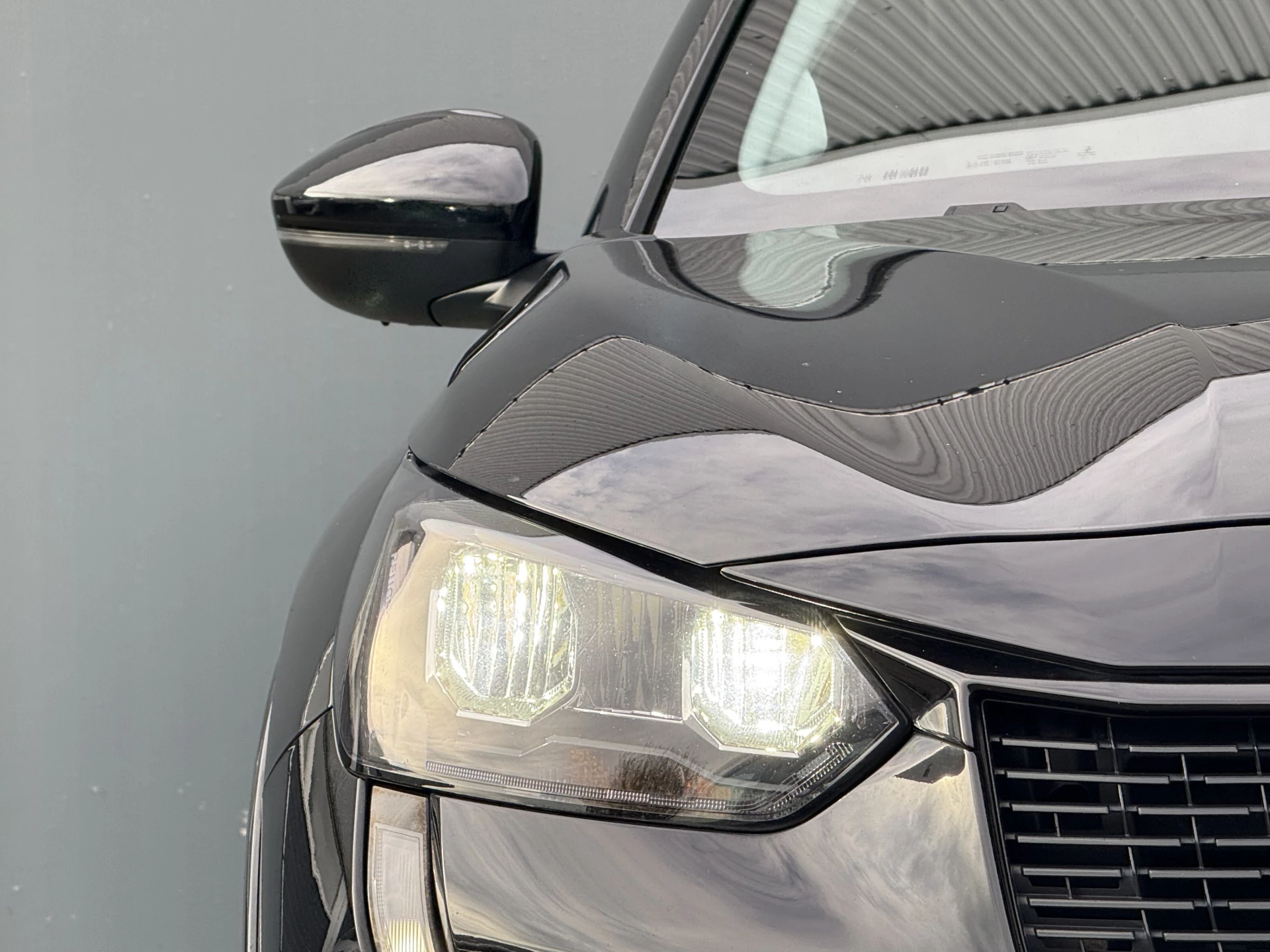 Hoofdafbeelding Peugeot e-208