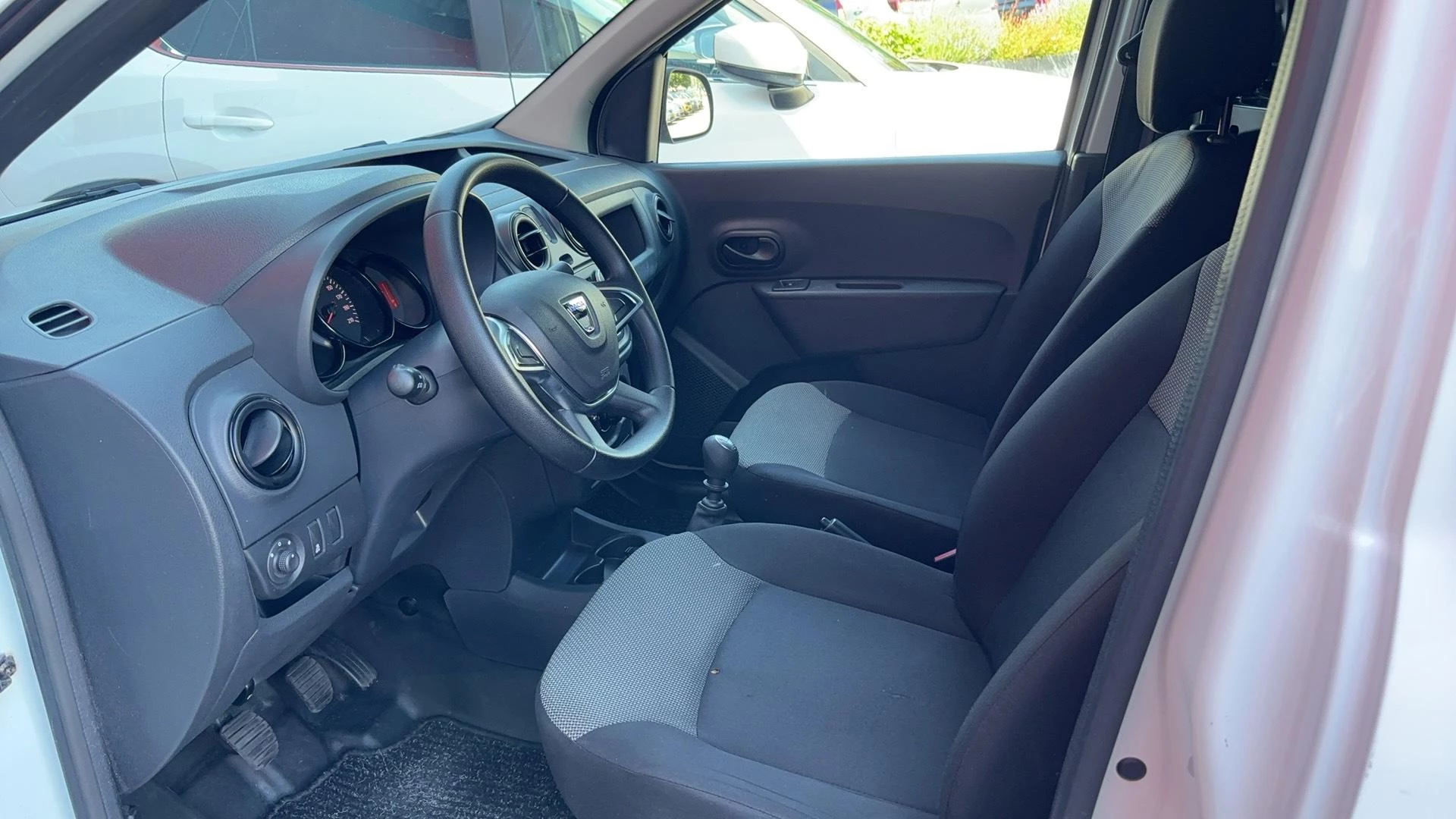 Hoofdafbeelding Dacia Dokker