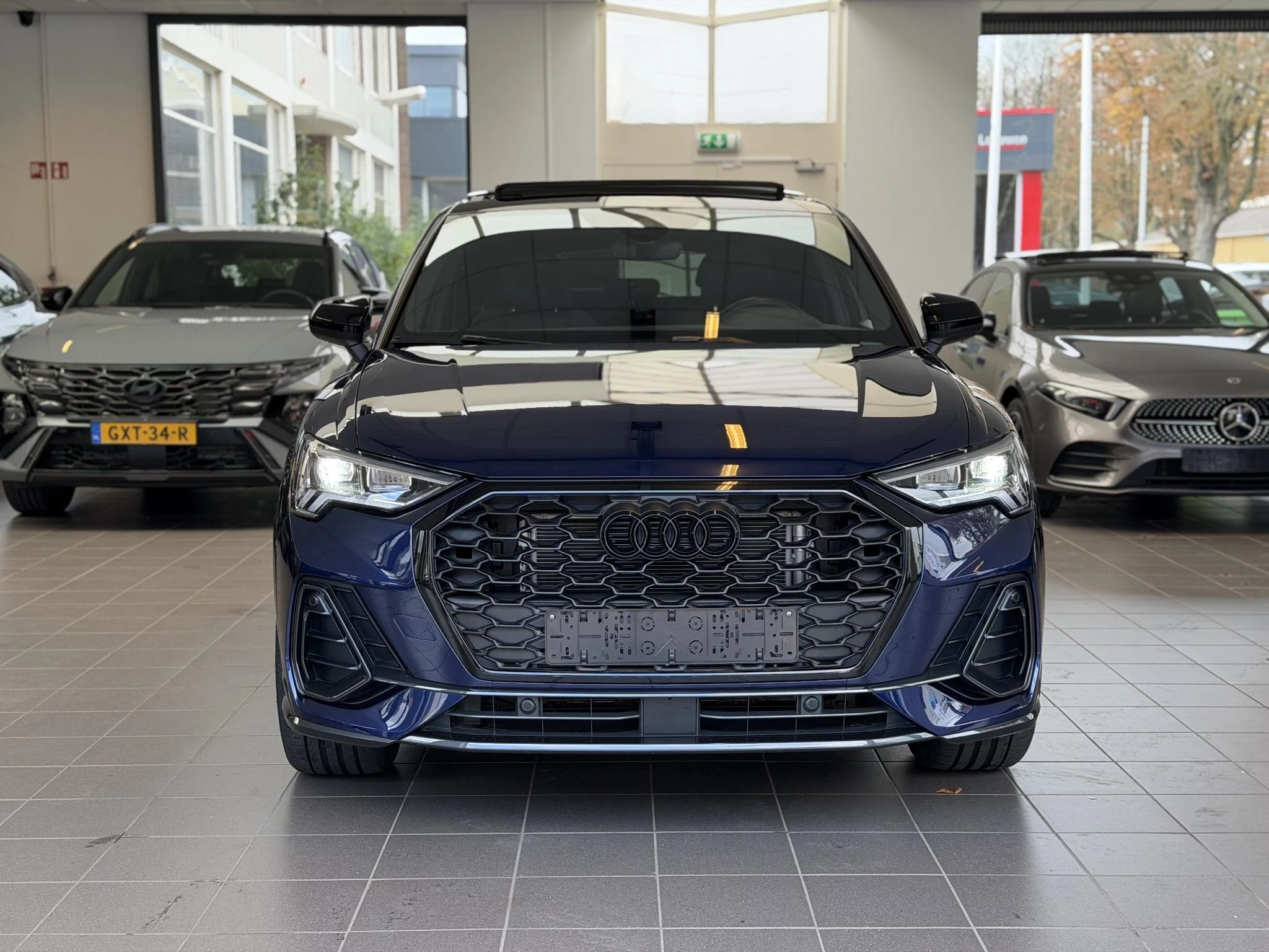 Hoofdafbeelding Audi Q3