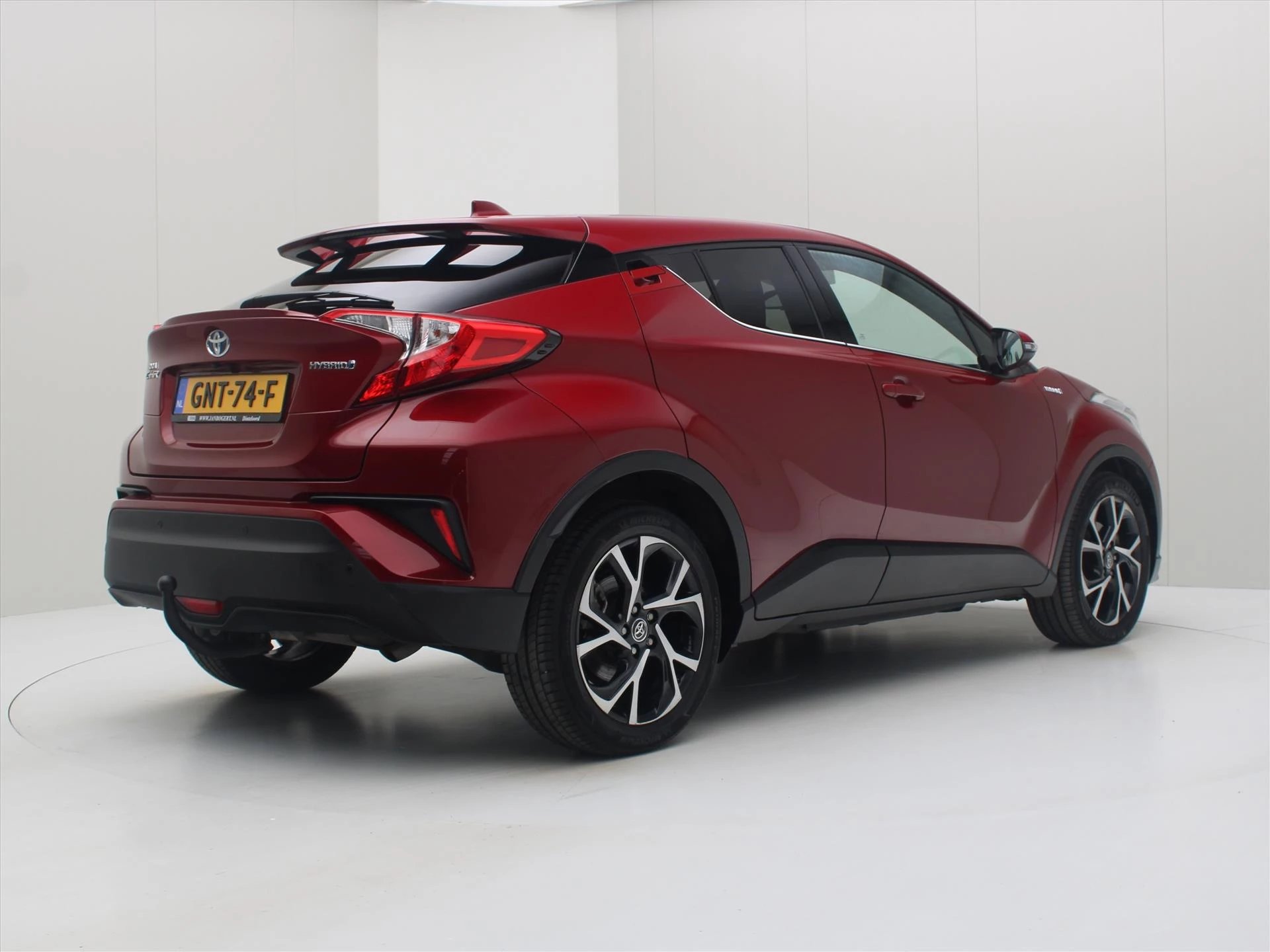 Hoofdafbeelding Toyota C-HR