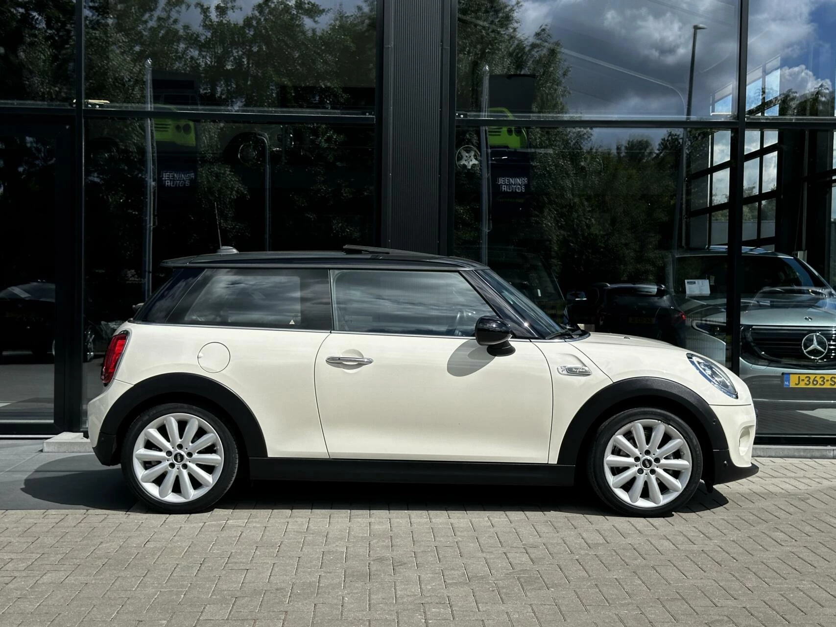 Hoofdafbeelding MINI Cooper