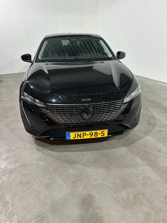 Hoofdafbeelding Peugeot e-308