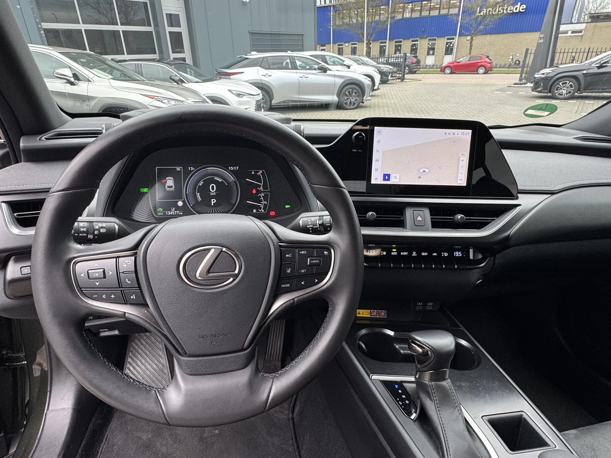 Hoofdafbeelding Lexus UX