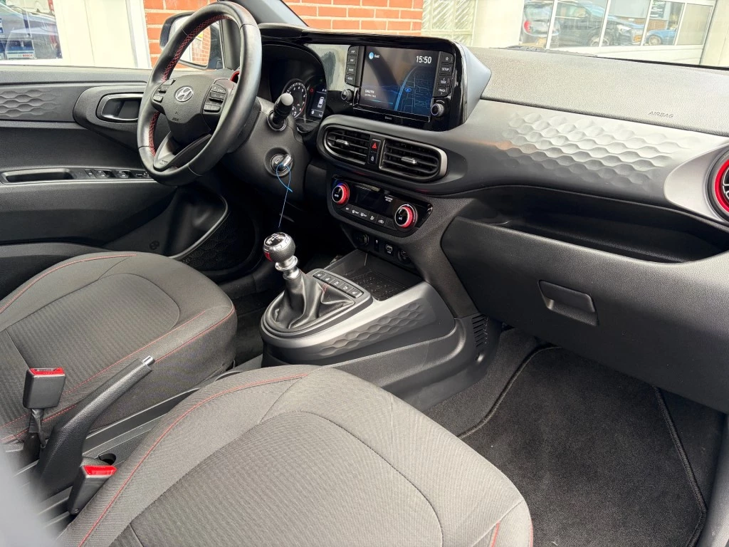 Hoofdafbeelding Hyundai i10