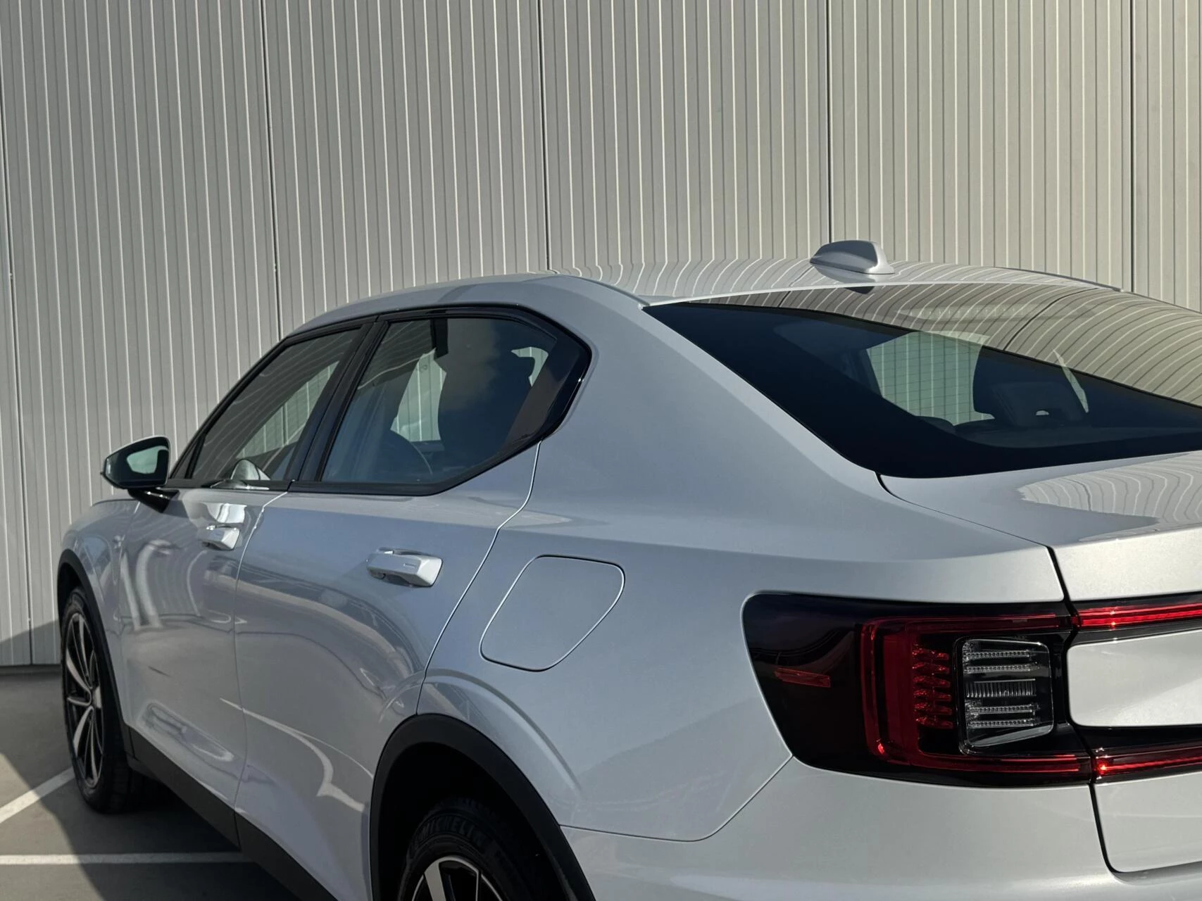 Hoofdafbeelding Polestar 2