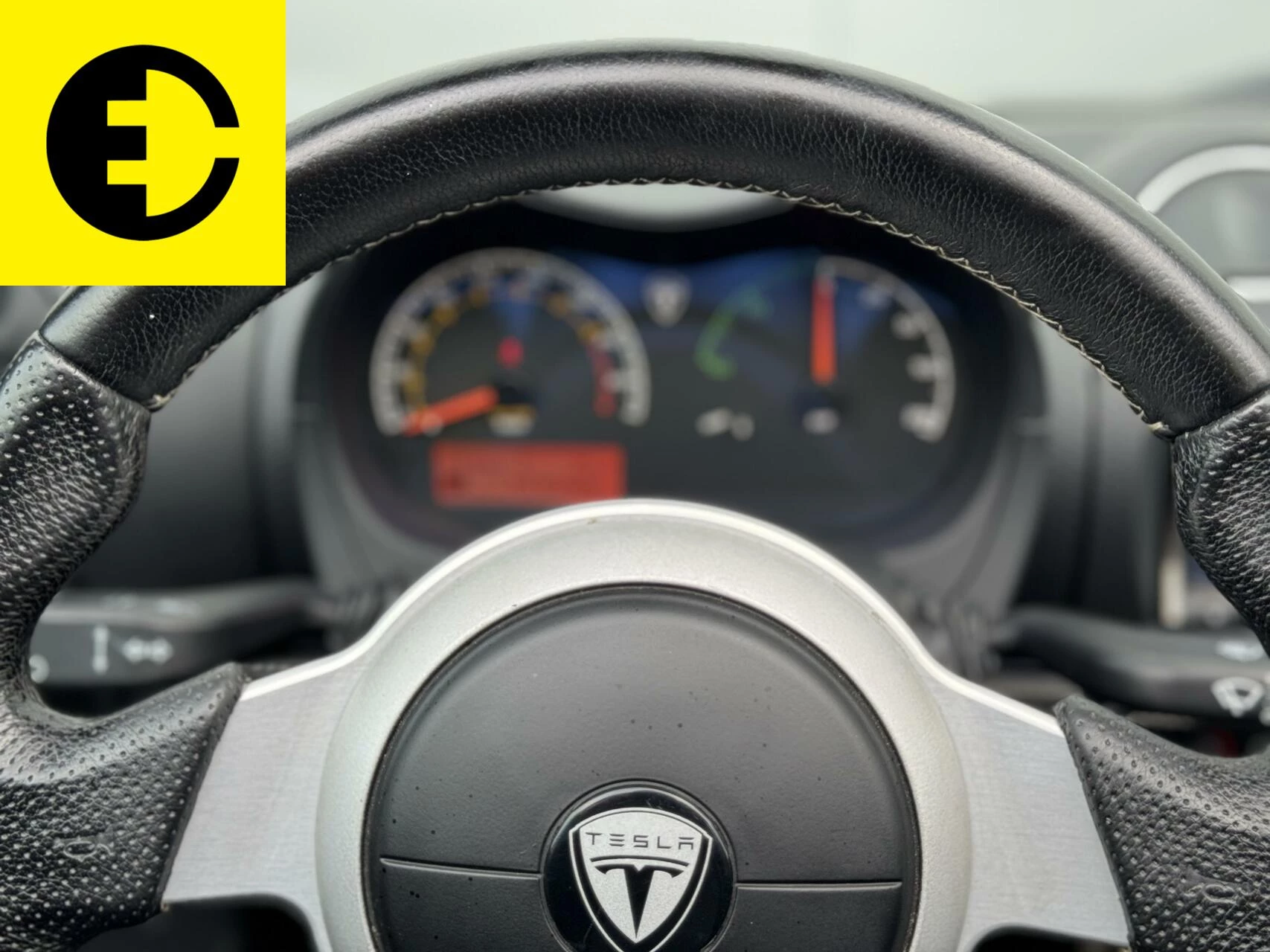 Hoofdafbeelding Tesla Roadster