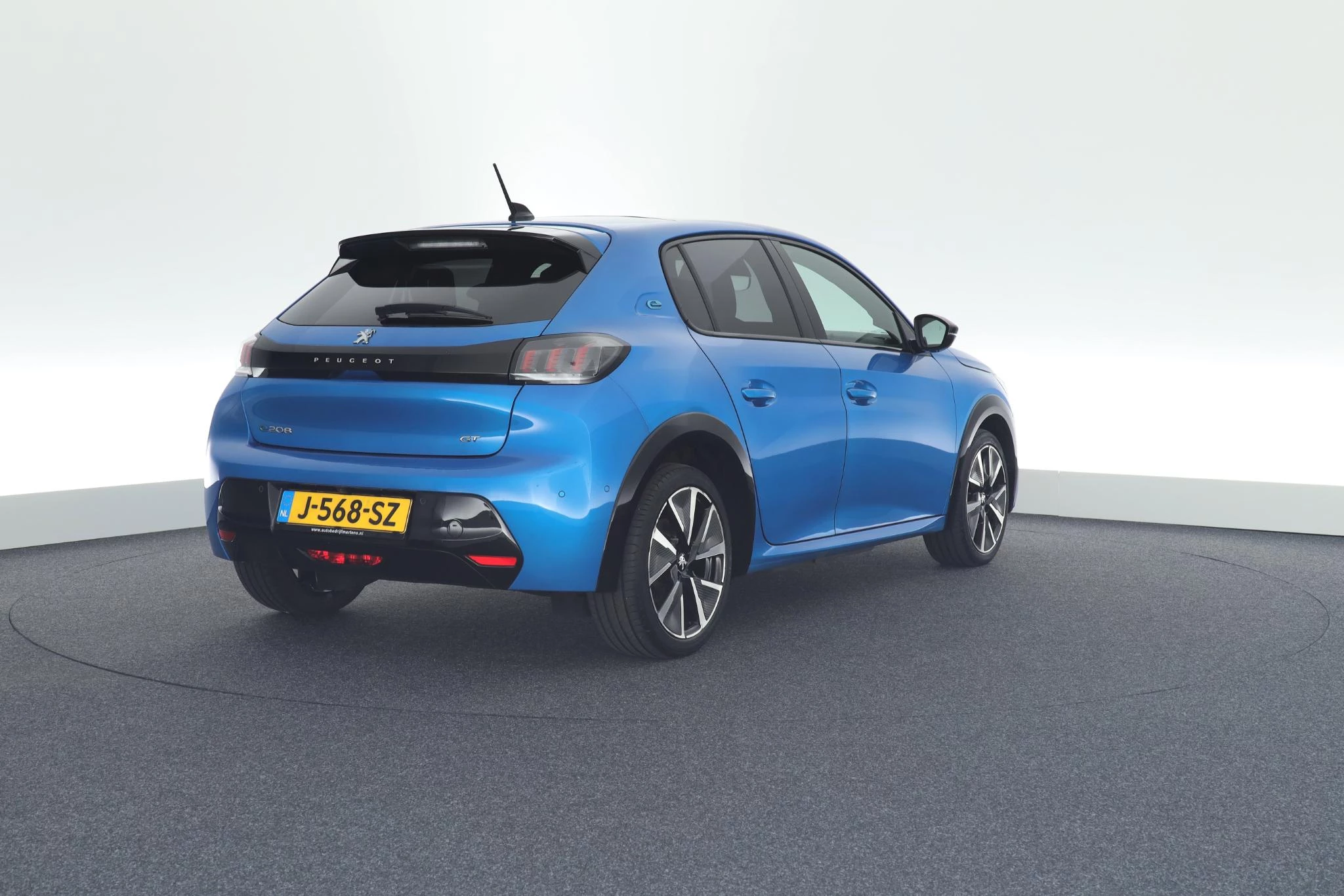 Hoofdafbeelding Peugeot e-208