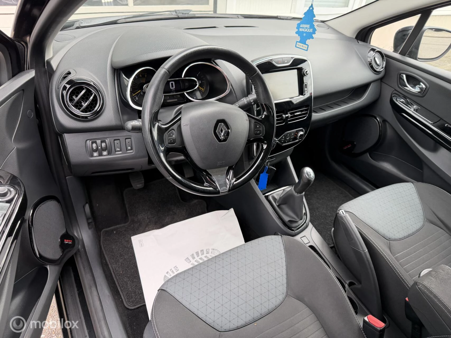 Hoofdafbeelding Renault Clio
