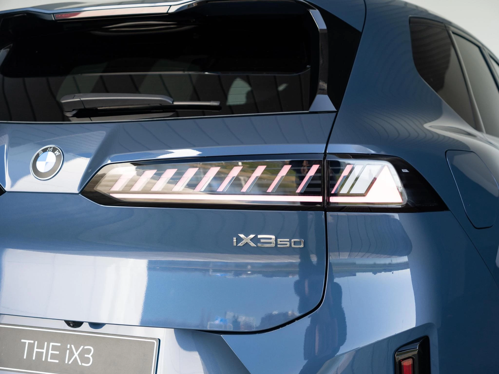 Hoofdafbeelding BMW iX3