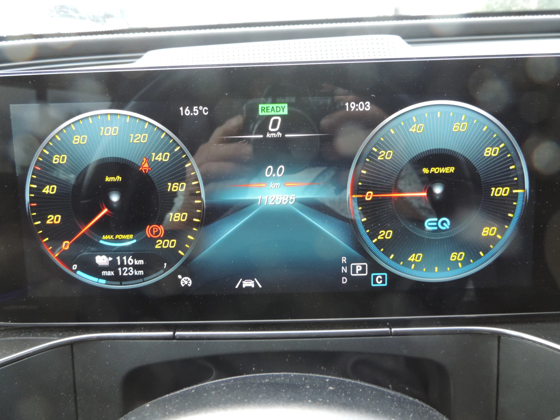 Hoofdafbeelding Mercedes-Benz EQC