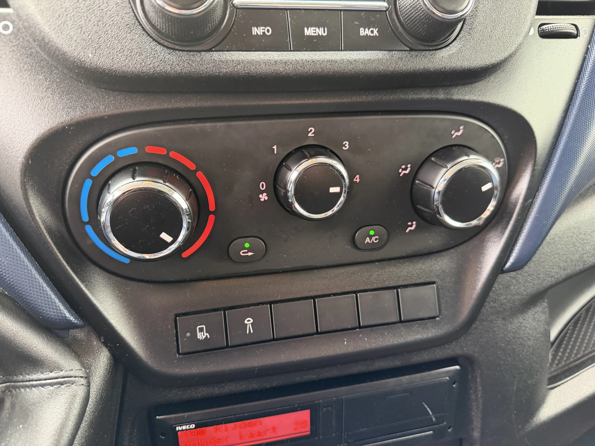 Hoofdafbeelding Iveco 40C18