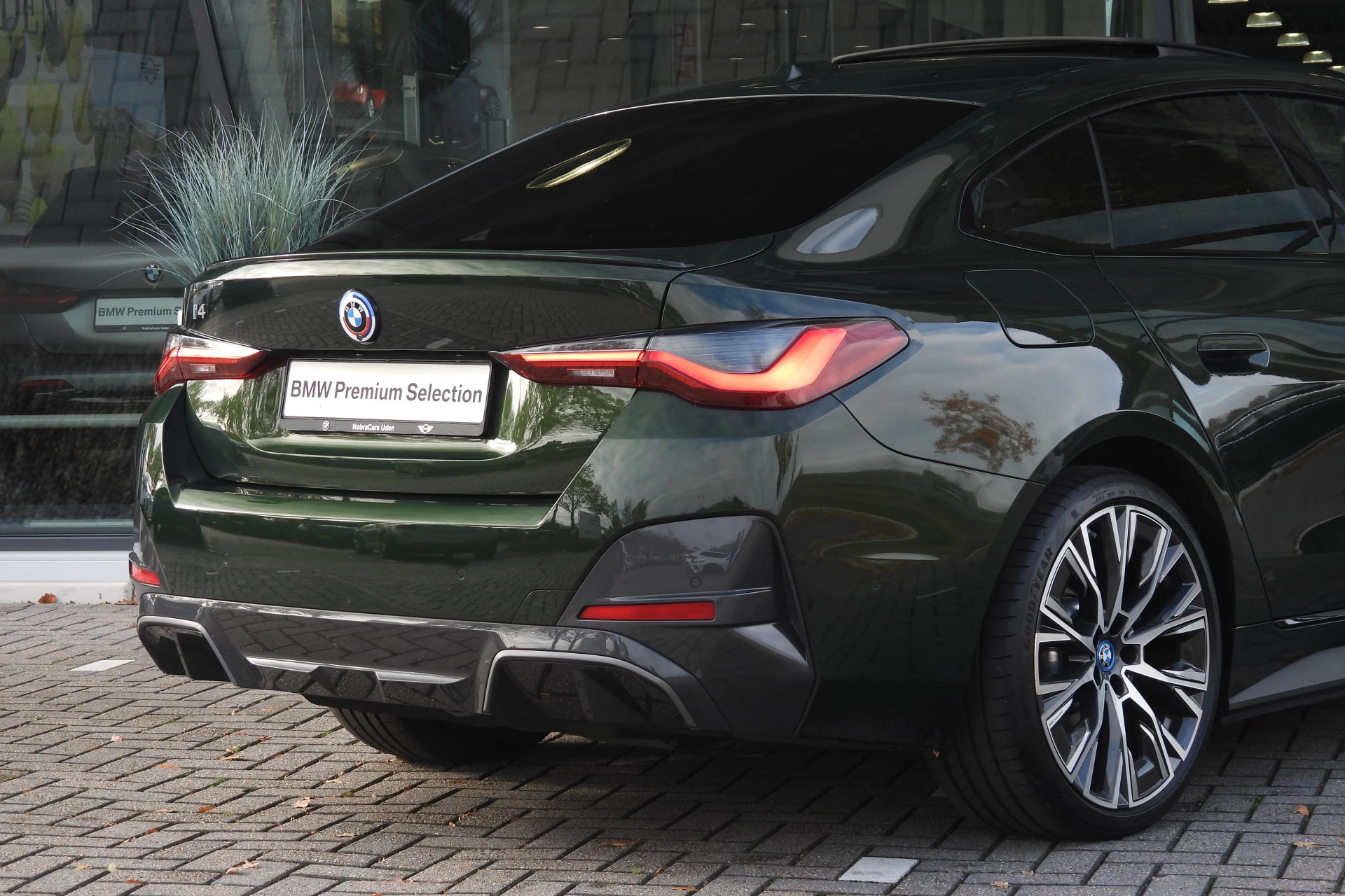 Hoofdafbeelding BMW i4