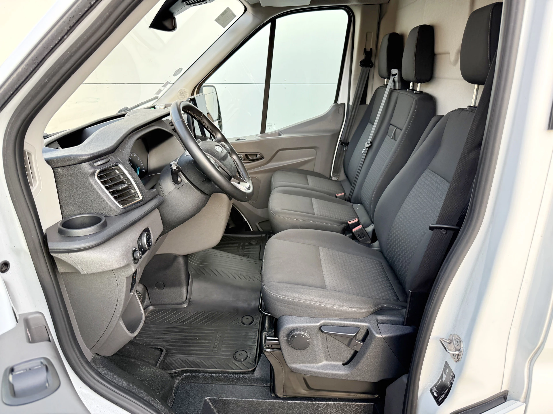 Hoofdafbeelding Ford E-Transit