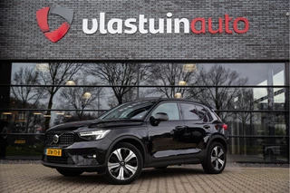 Volvo XC40 1.5 T4 Recharge Inscription , Panoramadak, Harman/Kardon, Stoel/stuurverwarming,