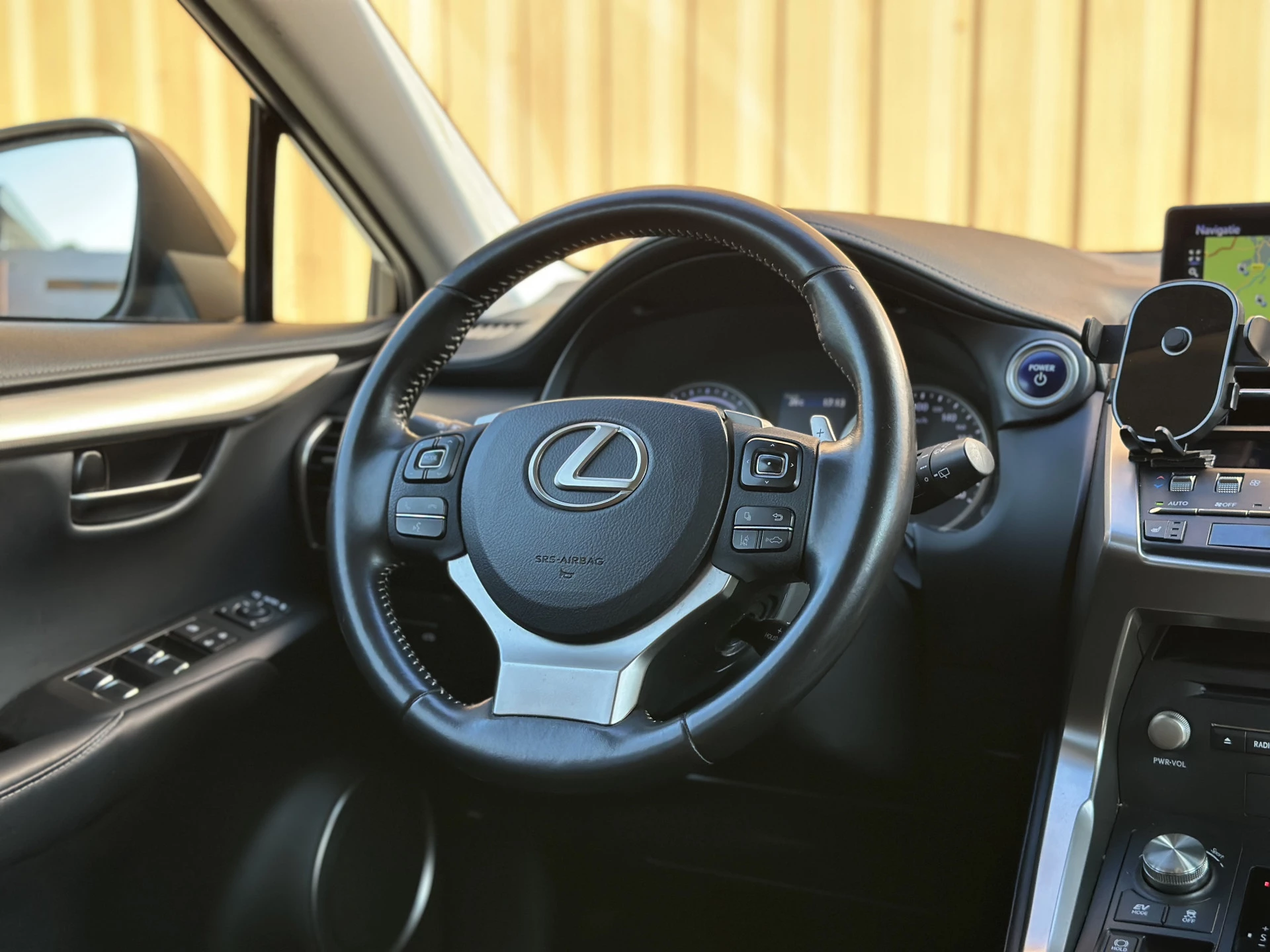 Hoofdafbeelding Lexus NX
