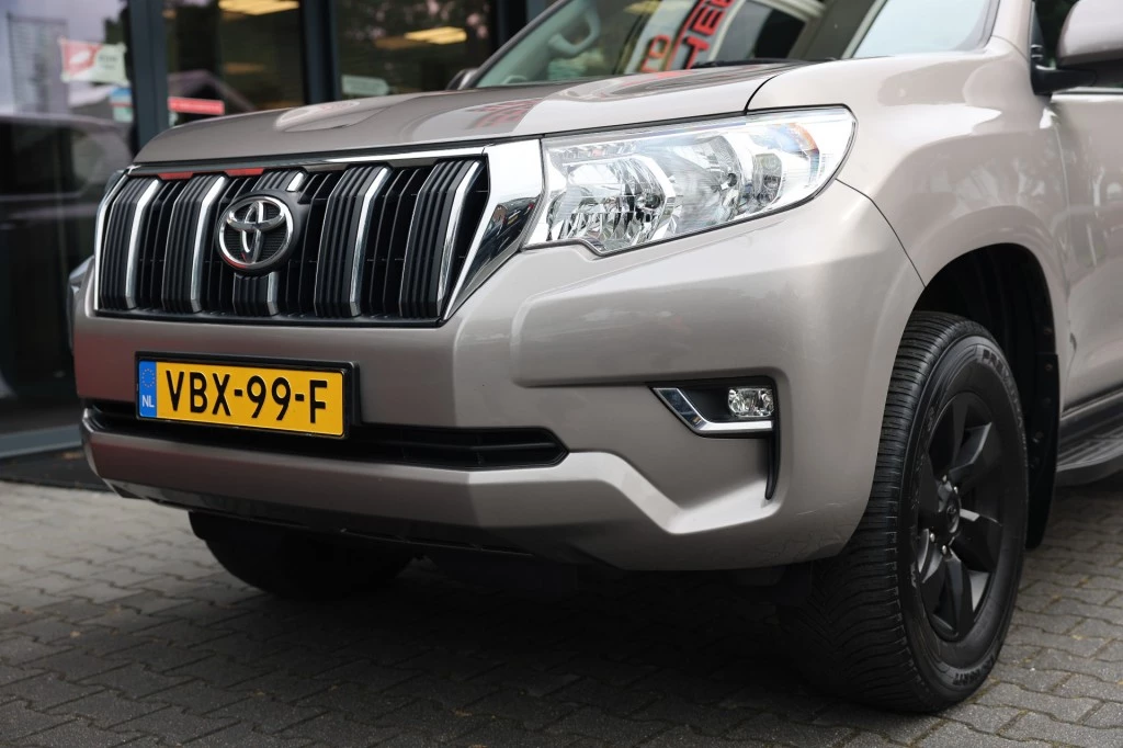 Hoofdafbeelding Toyota Land Cruiser
