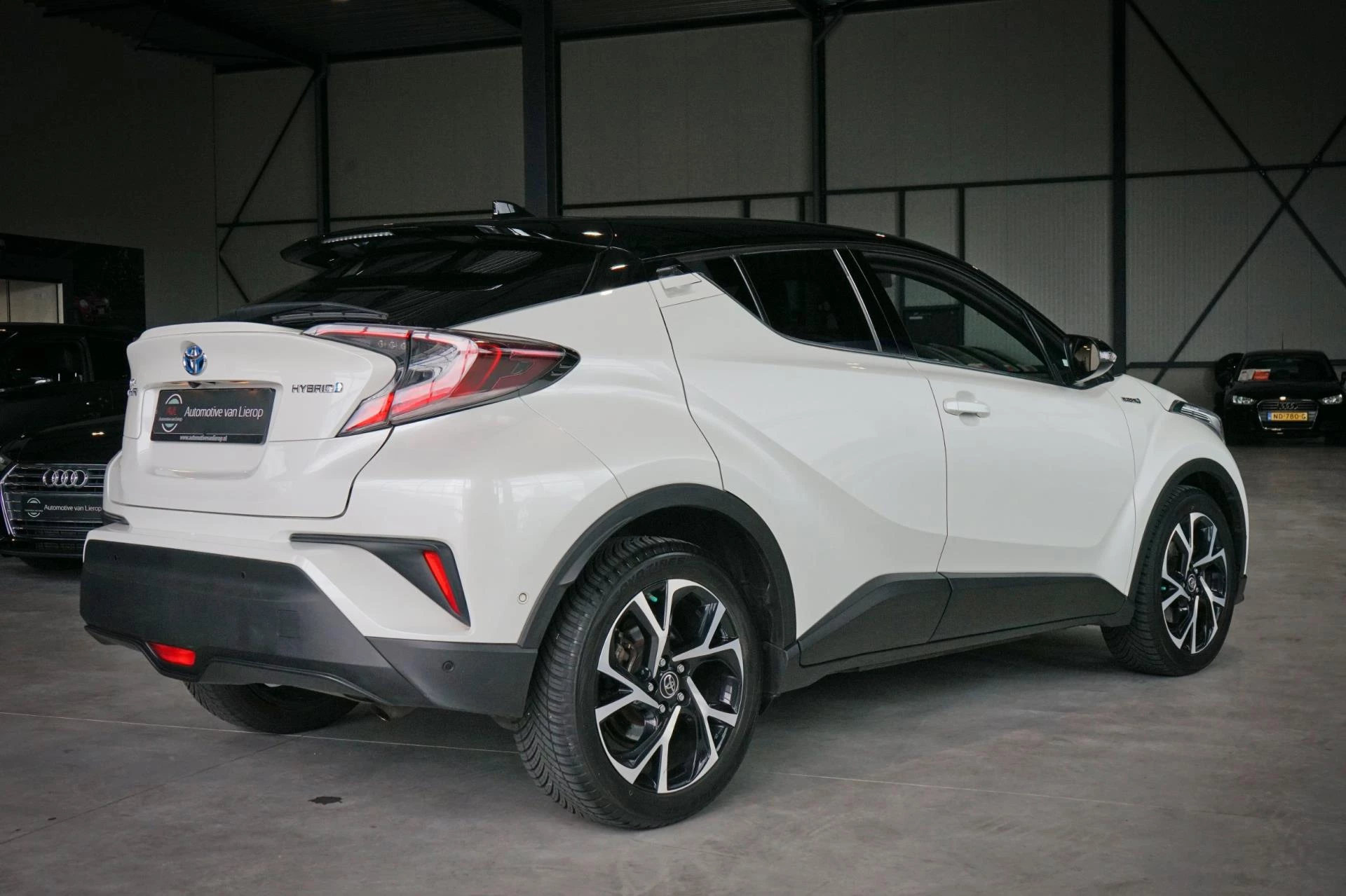 Hoofdafbeelding Toyota C-HR