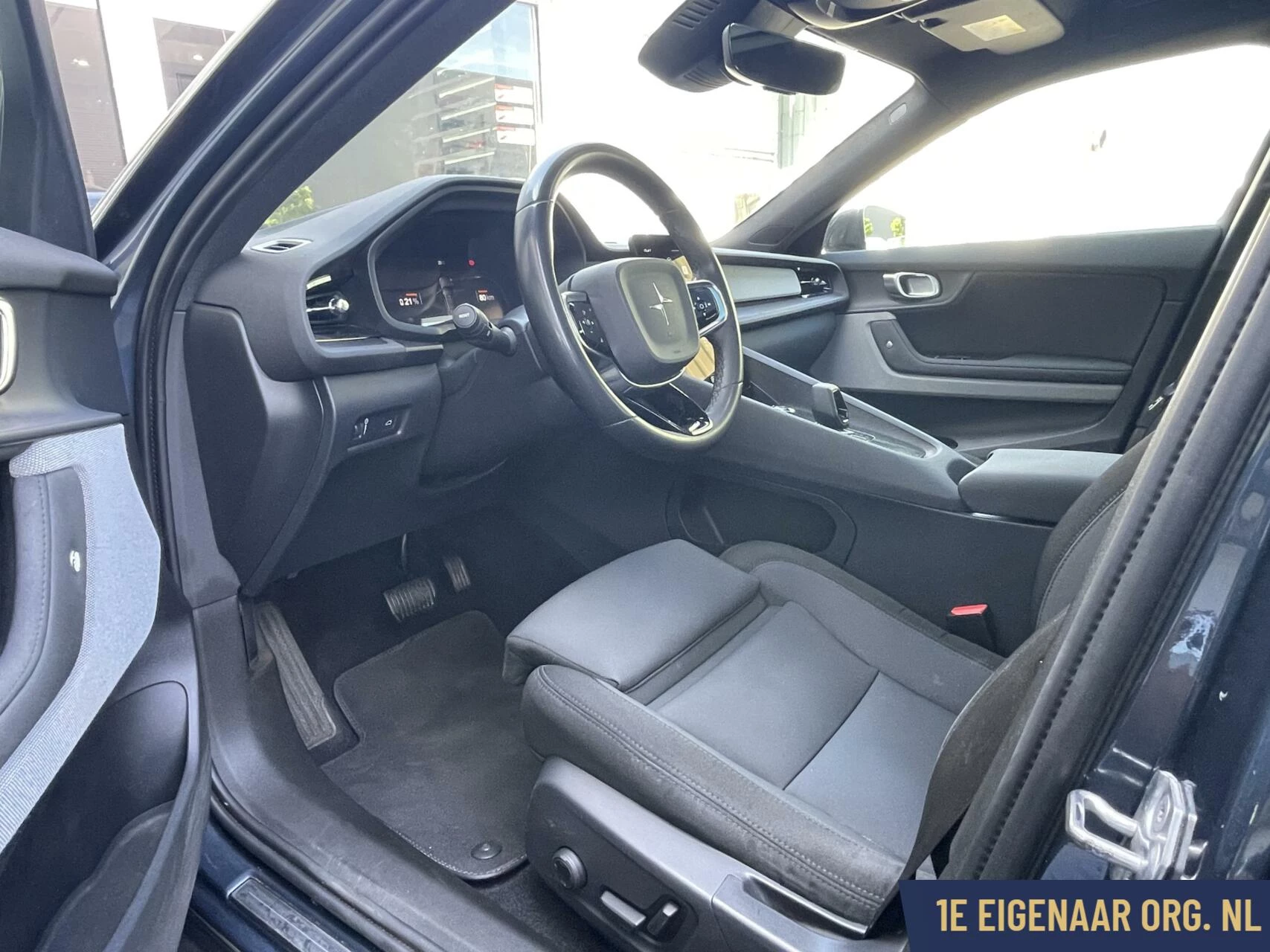 Hoofdafbeelding Polestar 2