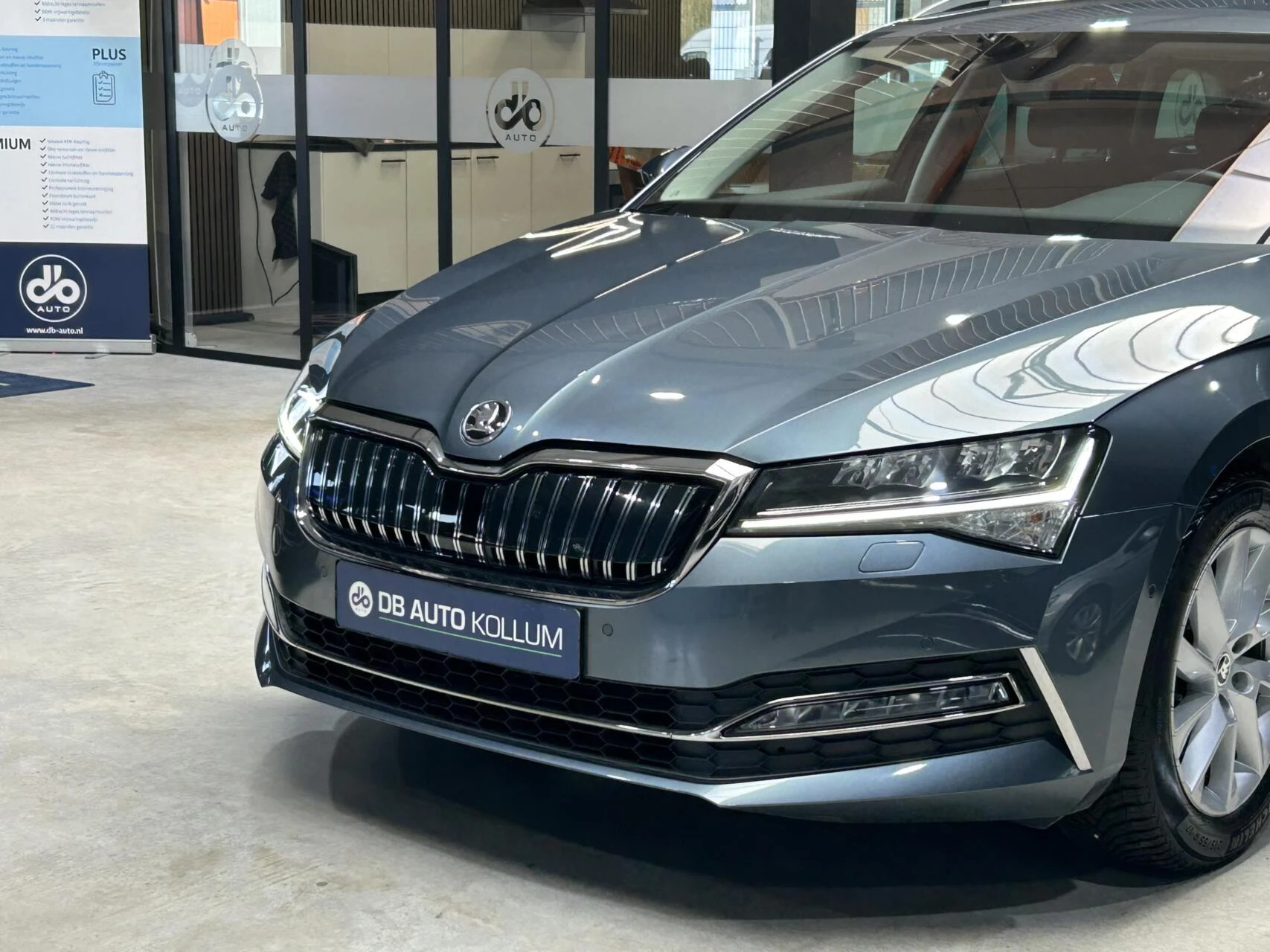 Hoofdafbeelding Škoda Superb