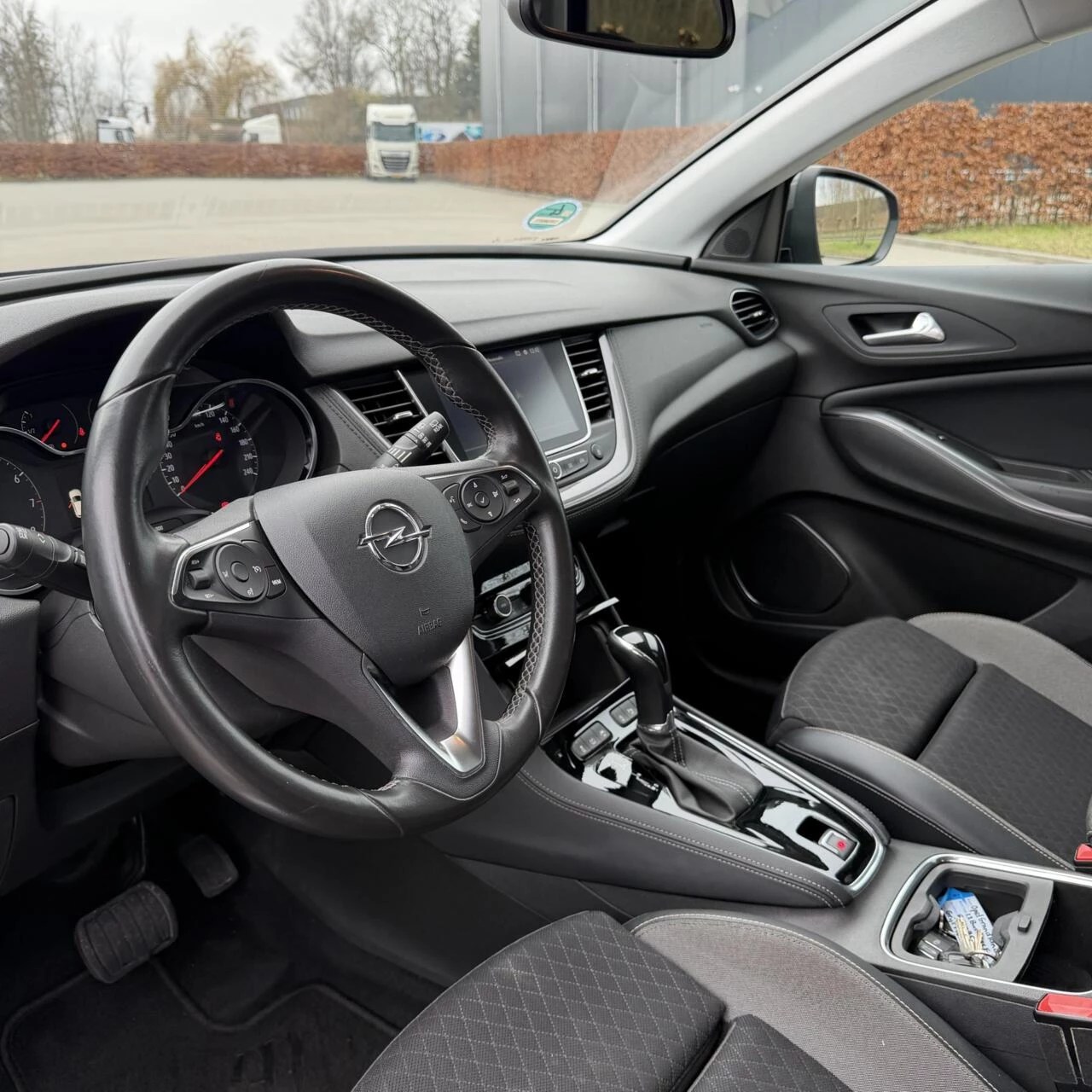 Hoofdafbeelding Opel Grandland X